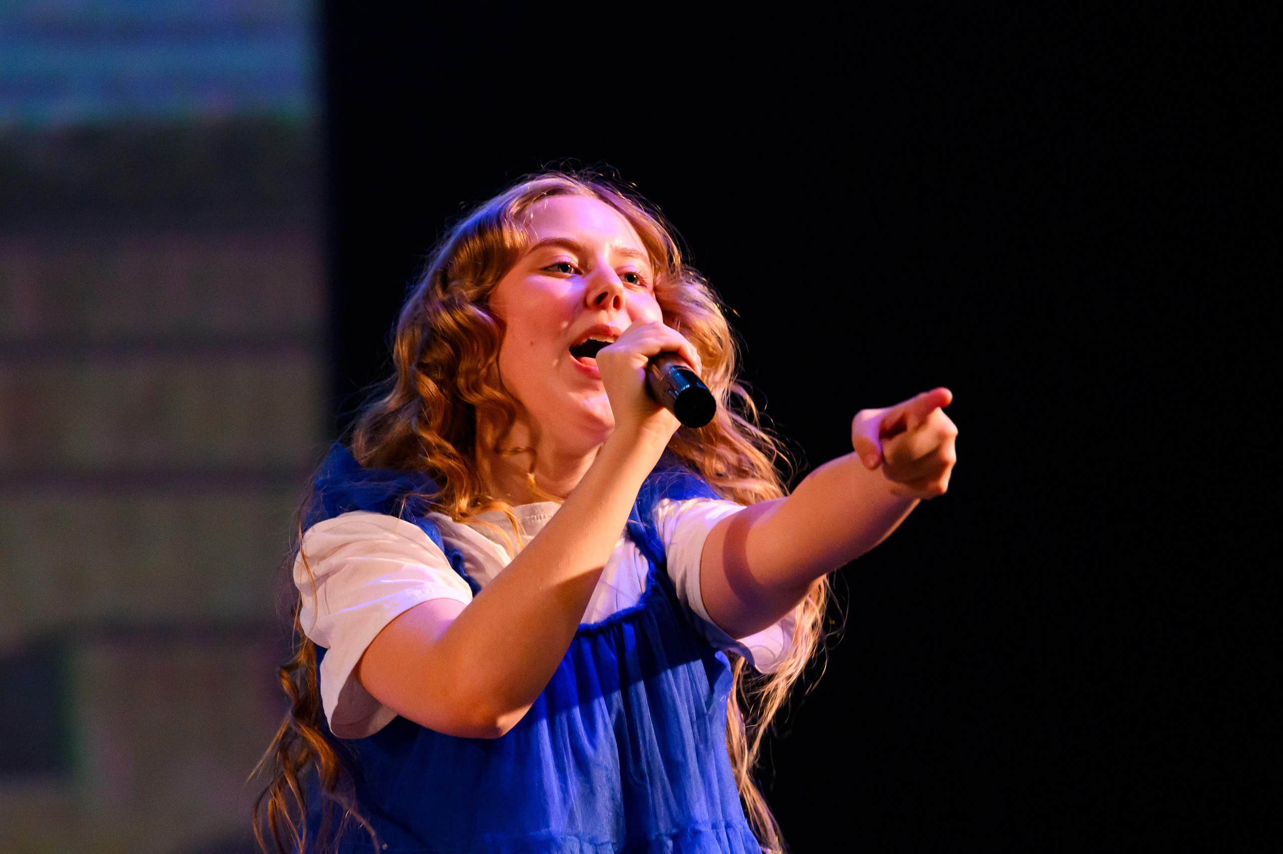 23 апреля, часть 1, БКЗ Октябрьский, г. Санкт-Петербург. Золотое яблочко