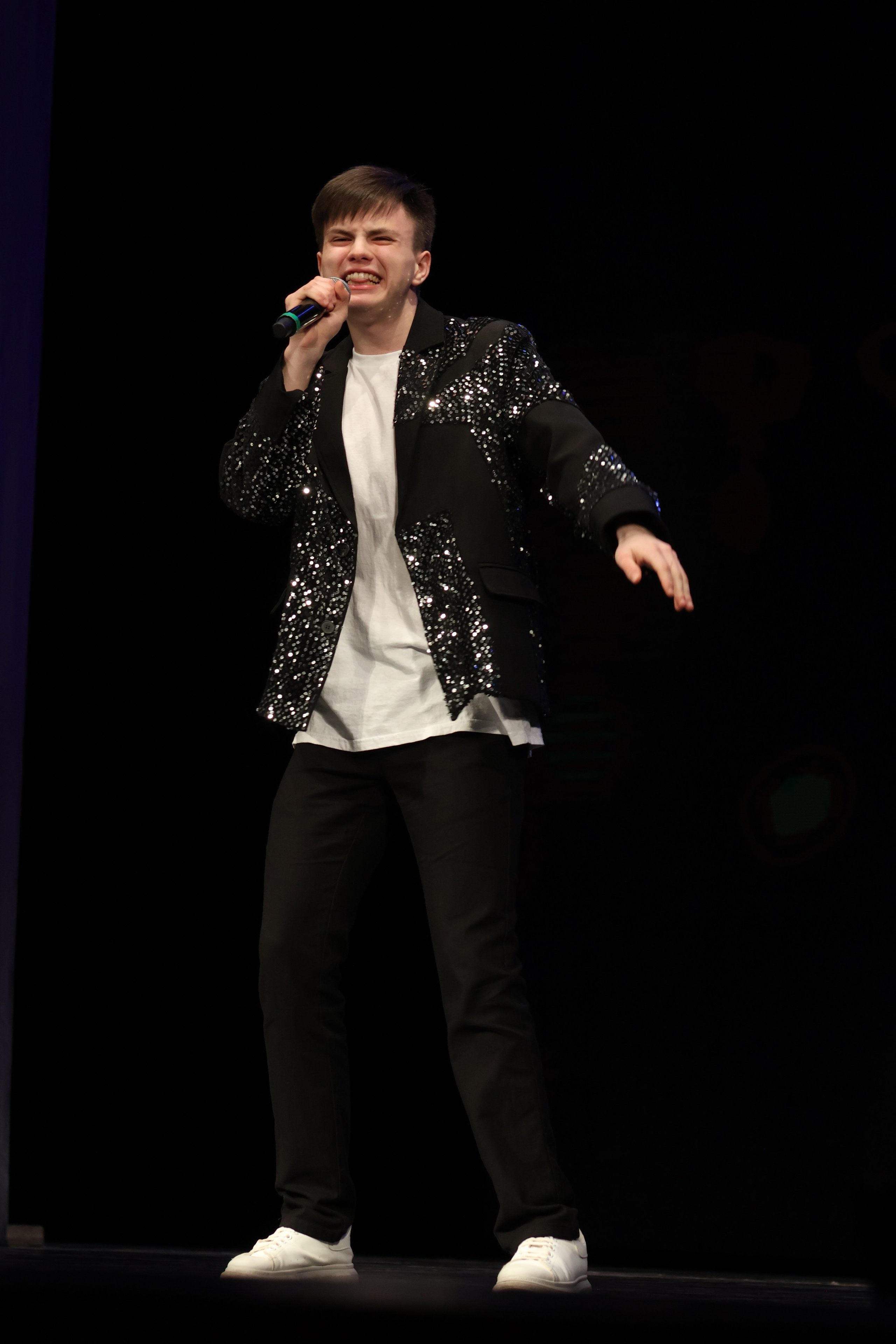 13 апреля, г. Томск. Золотое яблочко