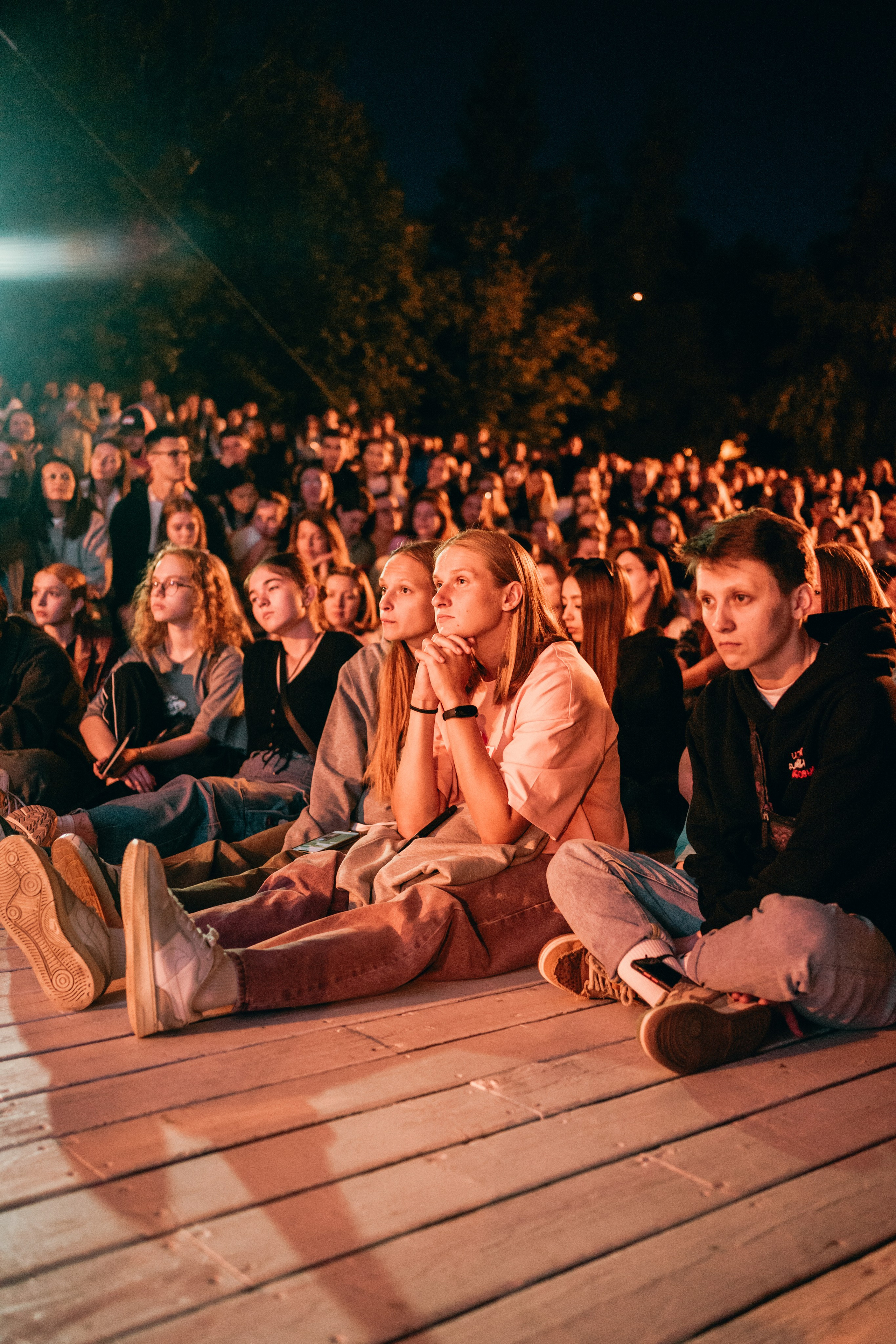 Саша сулим // чёрное озеро. Главная