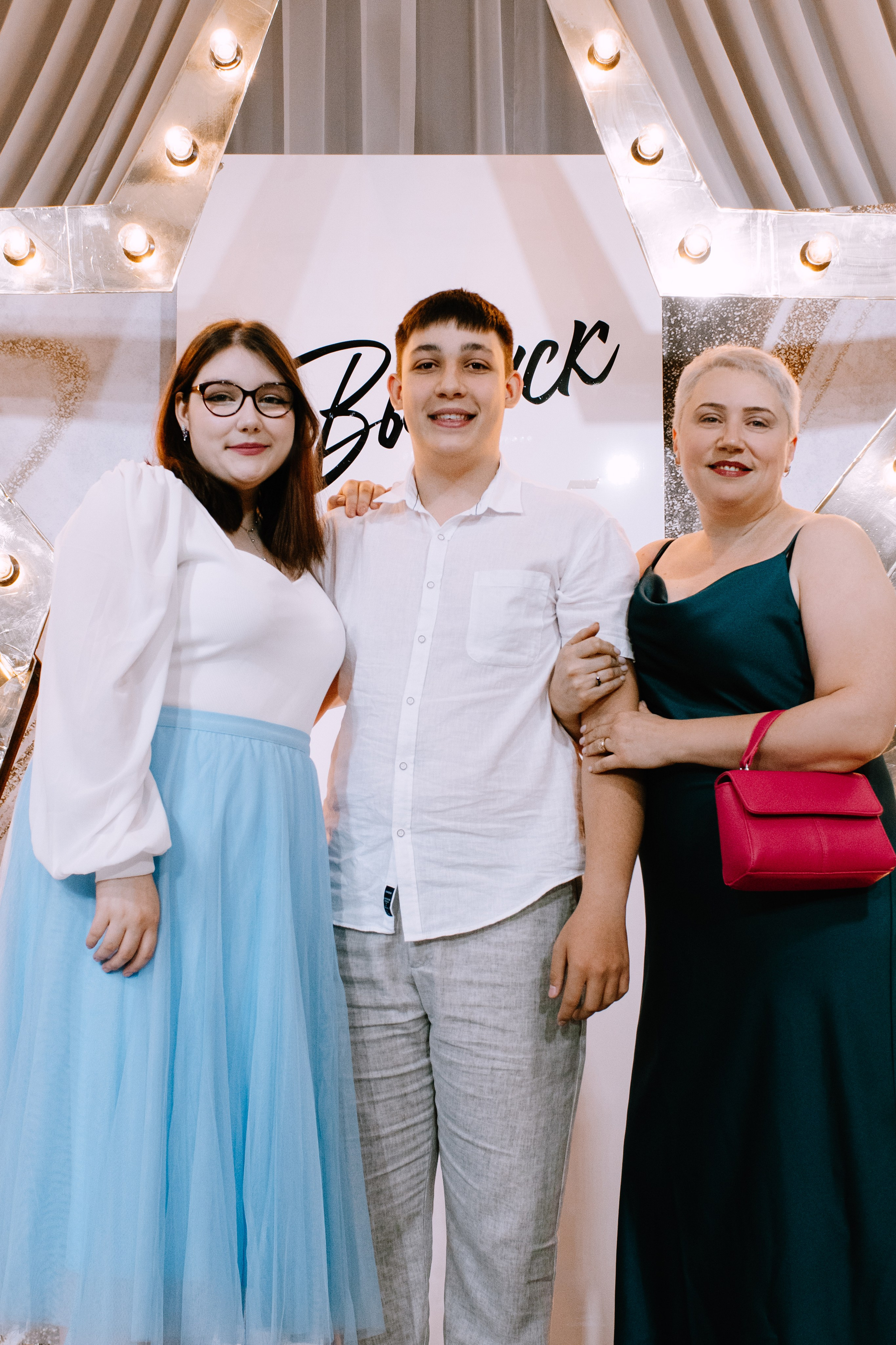 Выпускной 9 класс (Копейск). Фотограф в Челябинске Любовь Денисенко