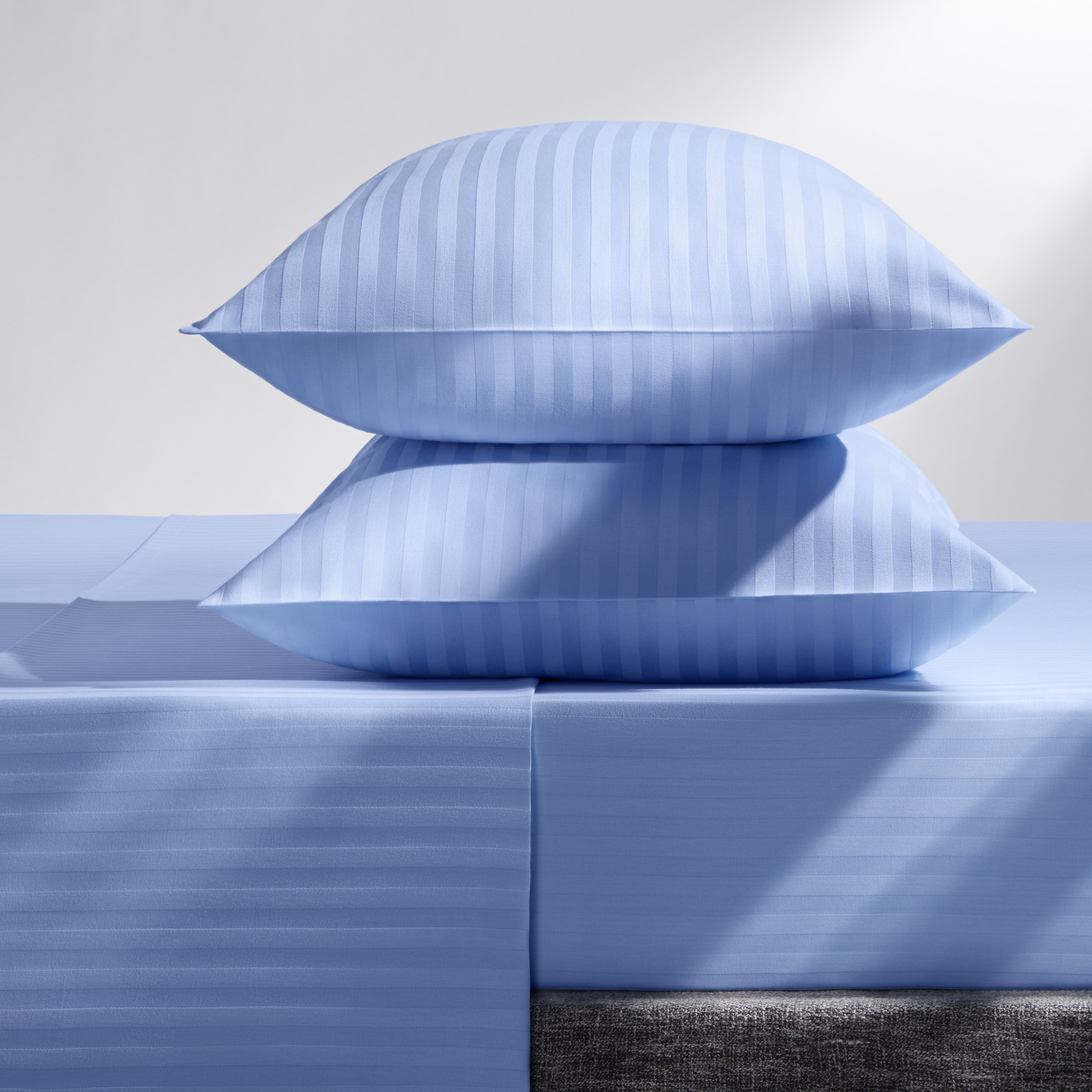 Постельное белье Pragma (страйп). Олег Дмитриев