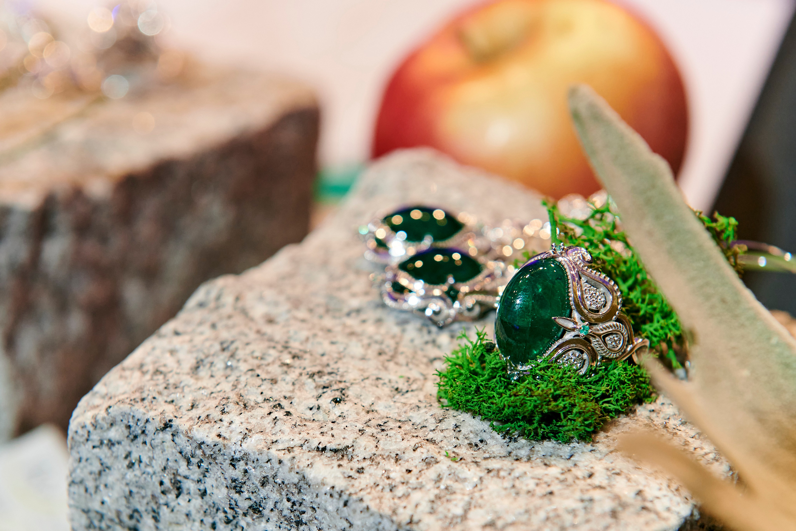 Ювелирный дом Ринго «Драгоценная история Урала». Фотограф Постольник Дарья