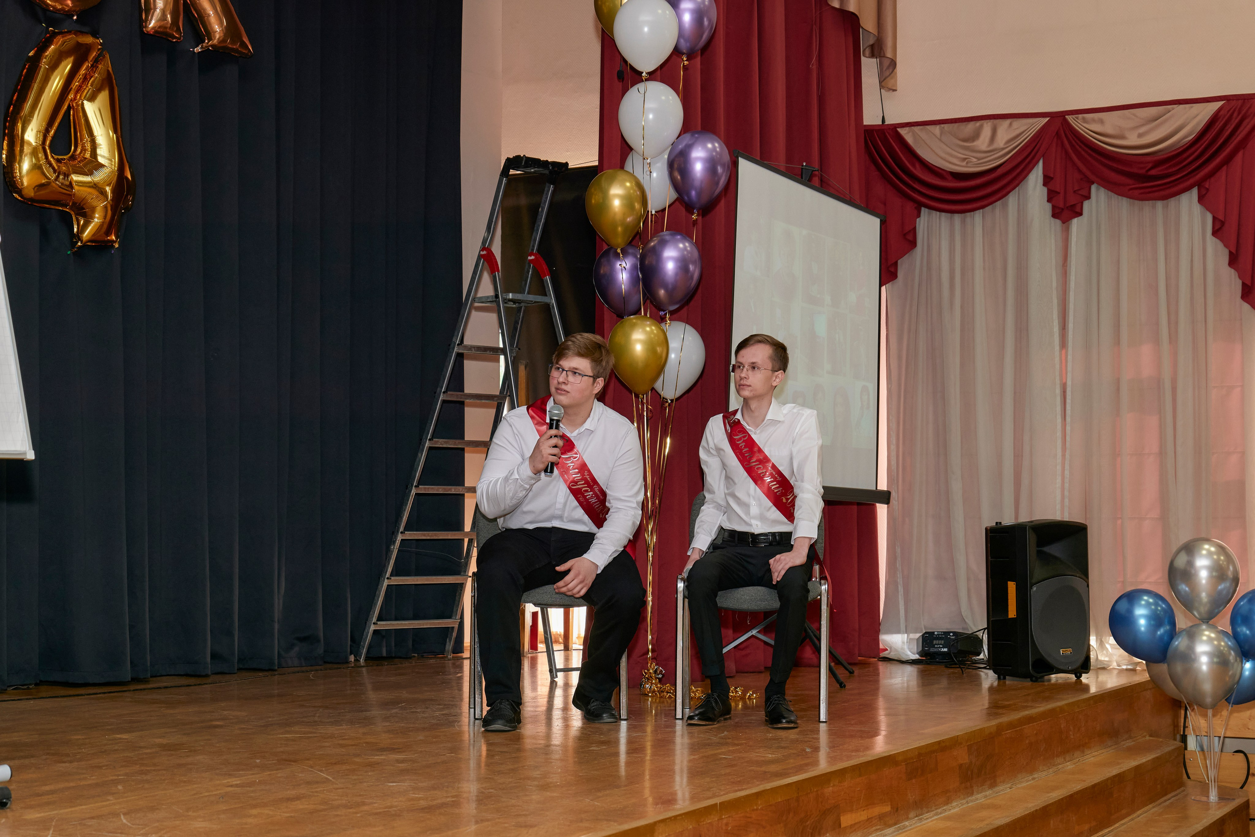 Последний звонок школа 1413. Детский и семейный фотограф г. Москва Оксана Катаджи