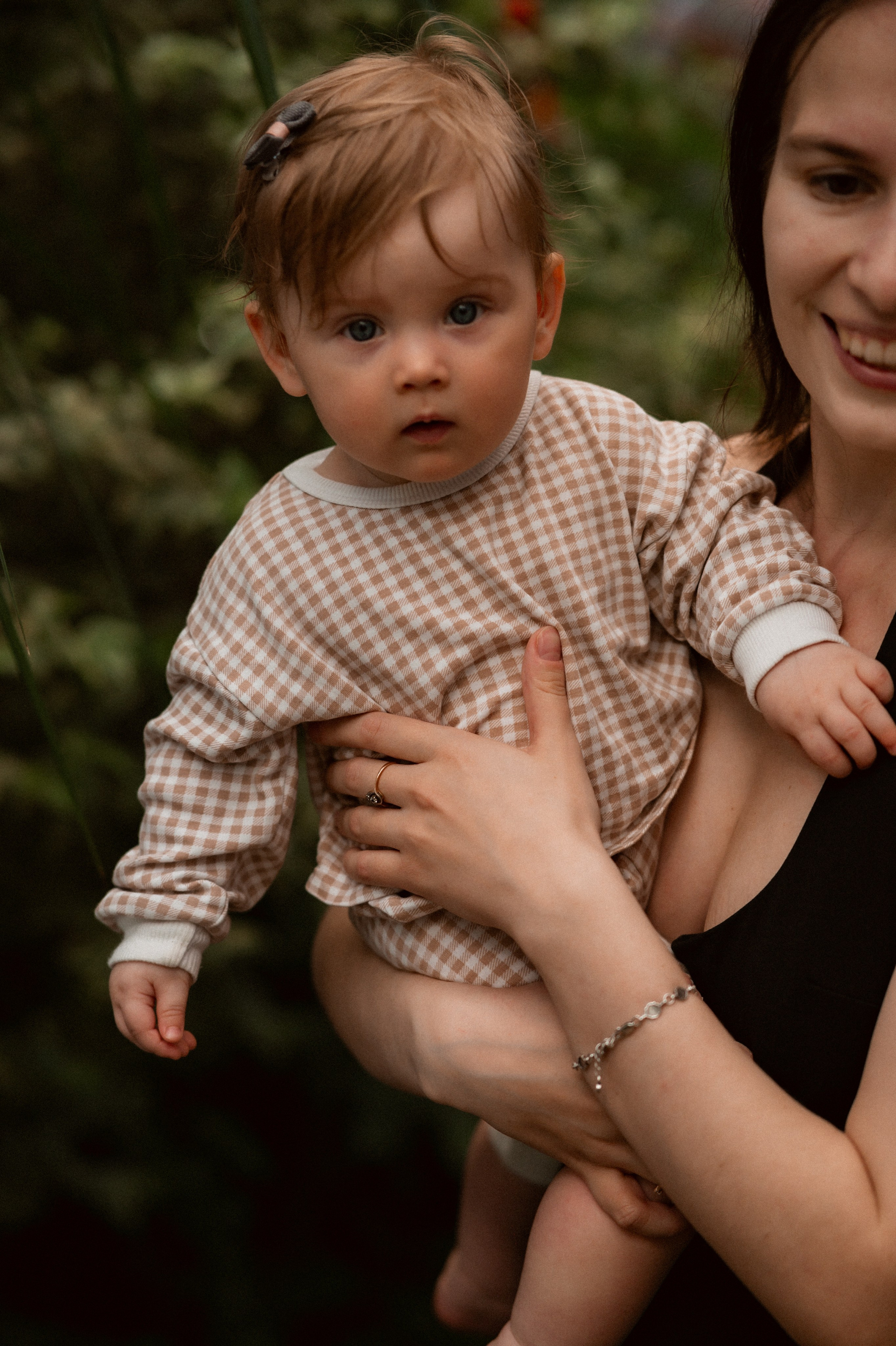 Илья, Ирина и Ева в Оранжерее. Семейный и свадебный lifestyle-фотограф в Москве Мария Петрова