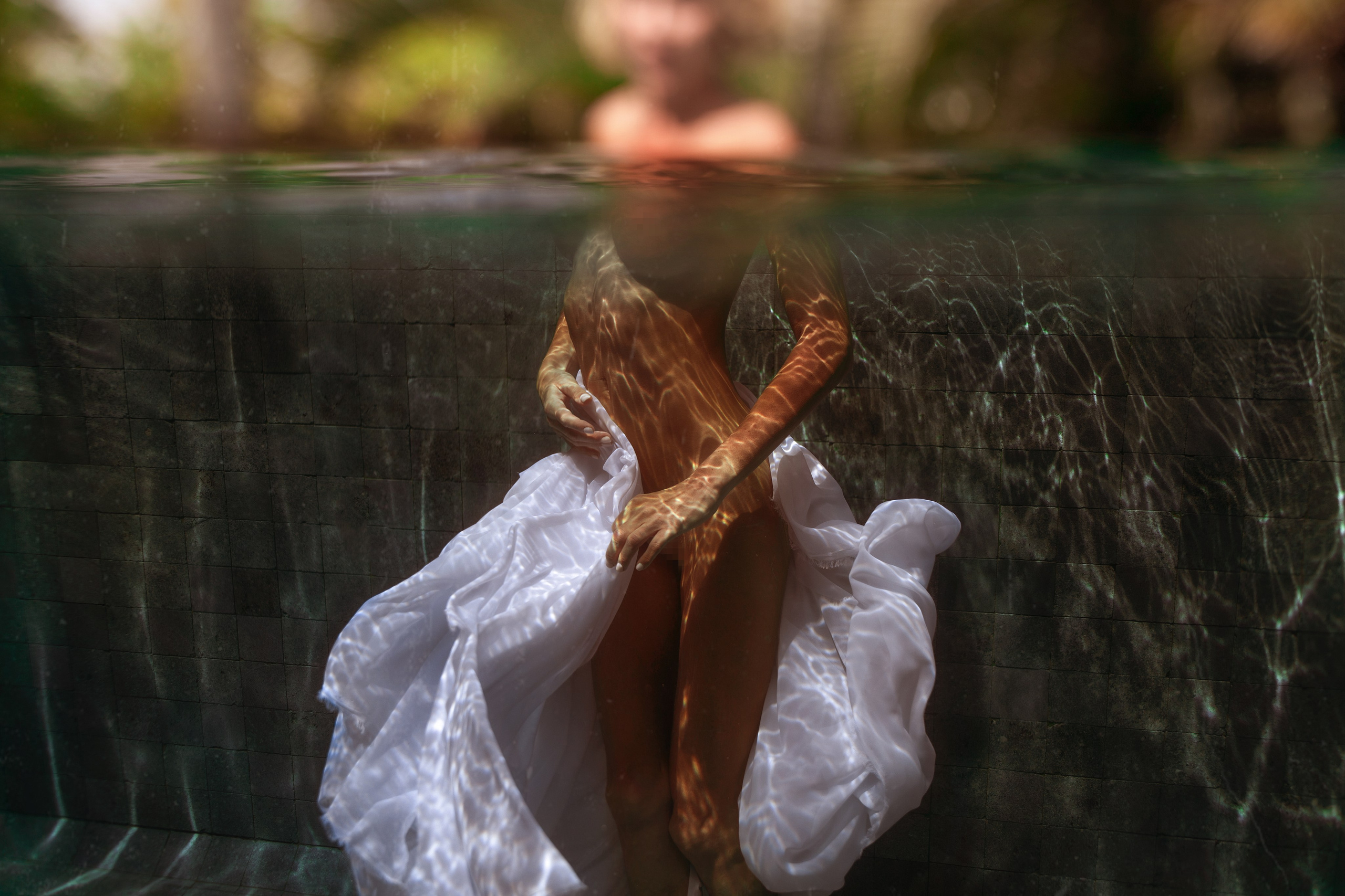 Фотосесии в Бассейне 18+. Лайфстайл Фотограф и Профессиональный Водный Фотограф в Москве