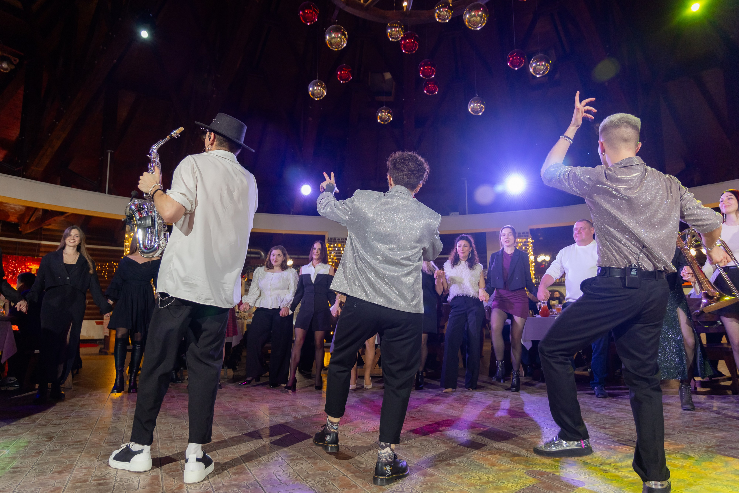 Корпоративная новогодняя съемка для логистической компании ИТА. Свадебный фотограф в Минске/Беларуси Сергей Спиридонов