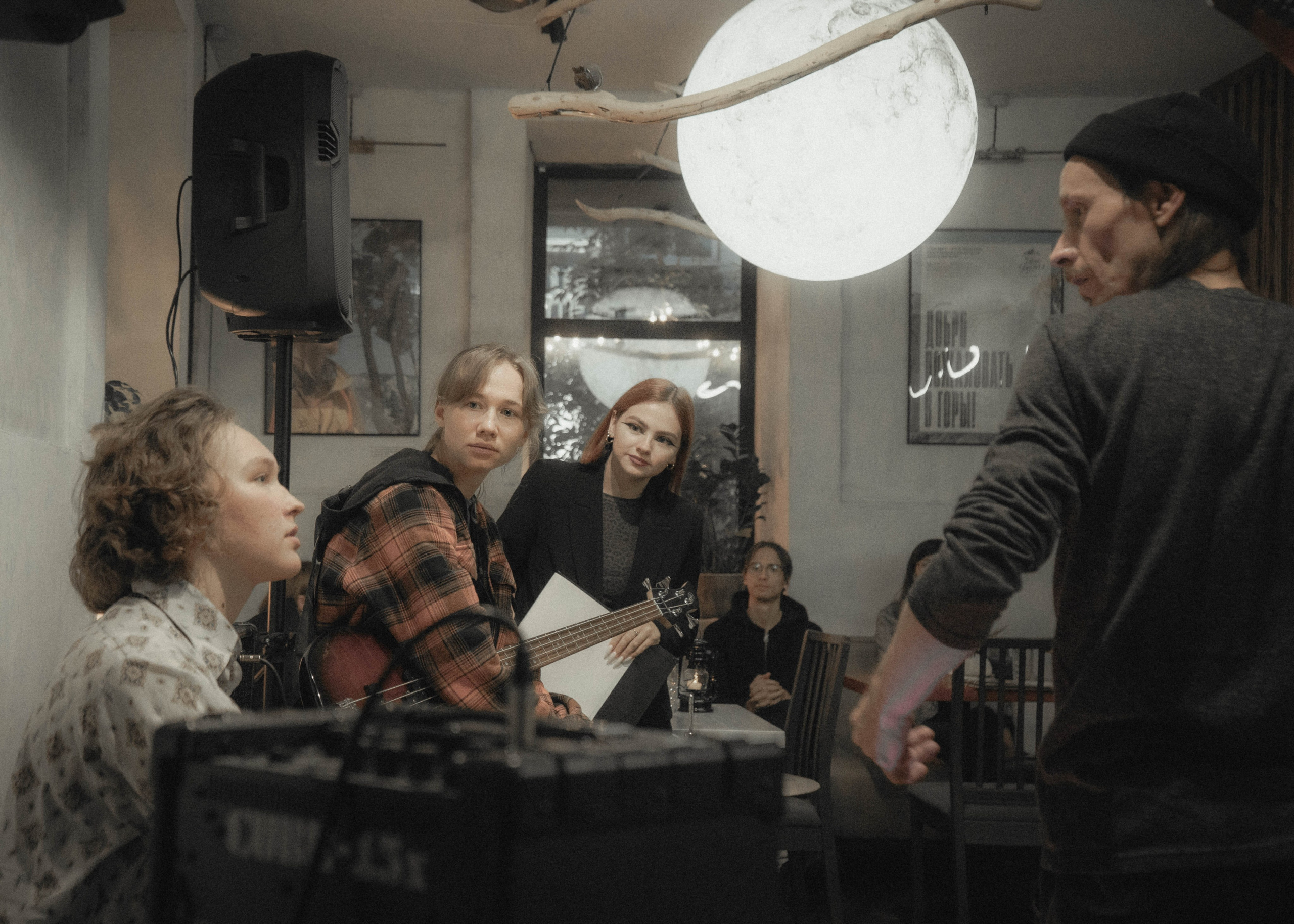 Концерт группы «Вещества». Кир Анисин. Режиссер & фотограф