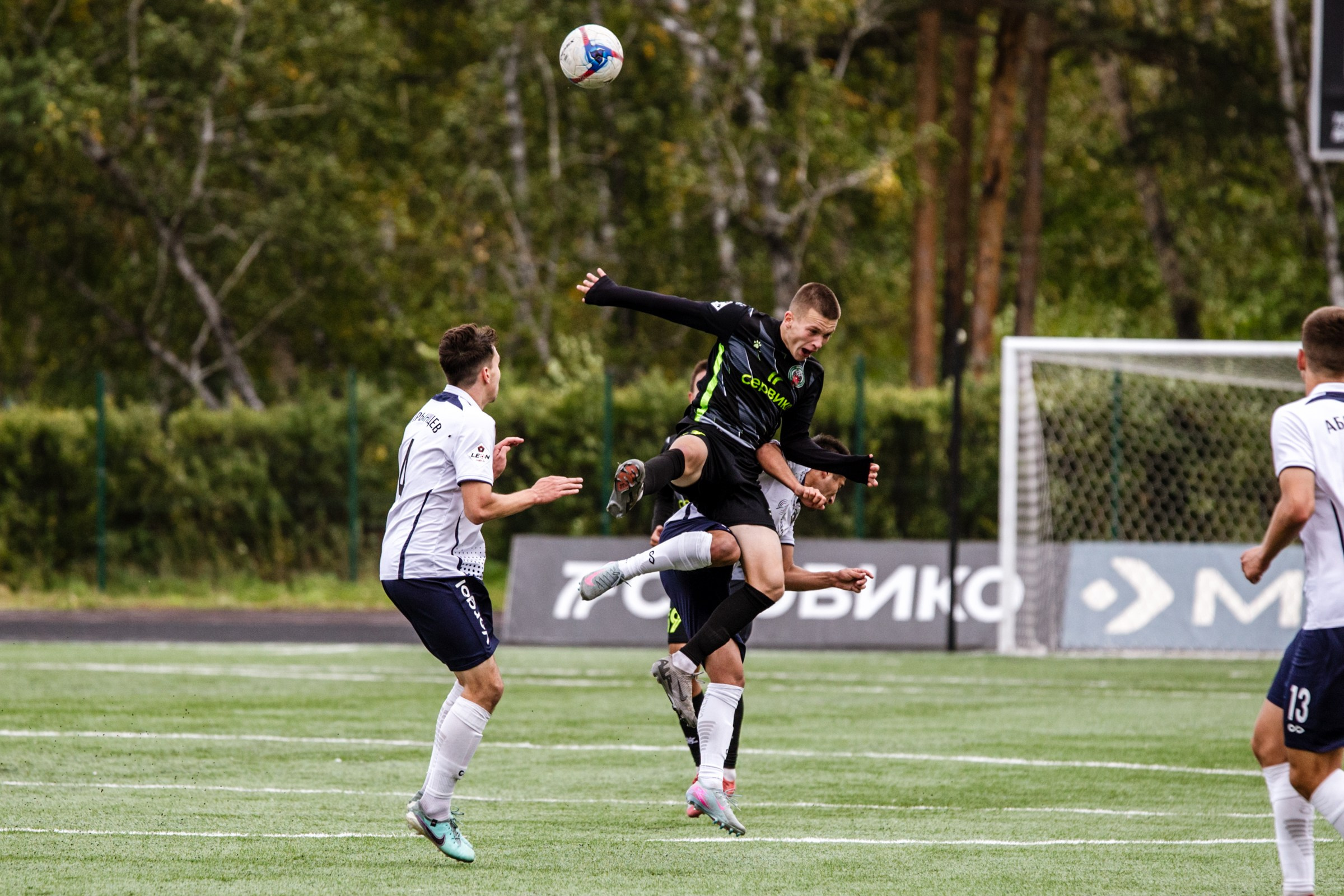 Первенство России по футболу LEON-Вторая лига Б | ФК Иркутск — Космос (Долгопрудный) | 14.09.25. Фотограф в Иркутске Евгения Айвазова