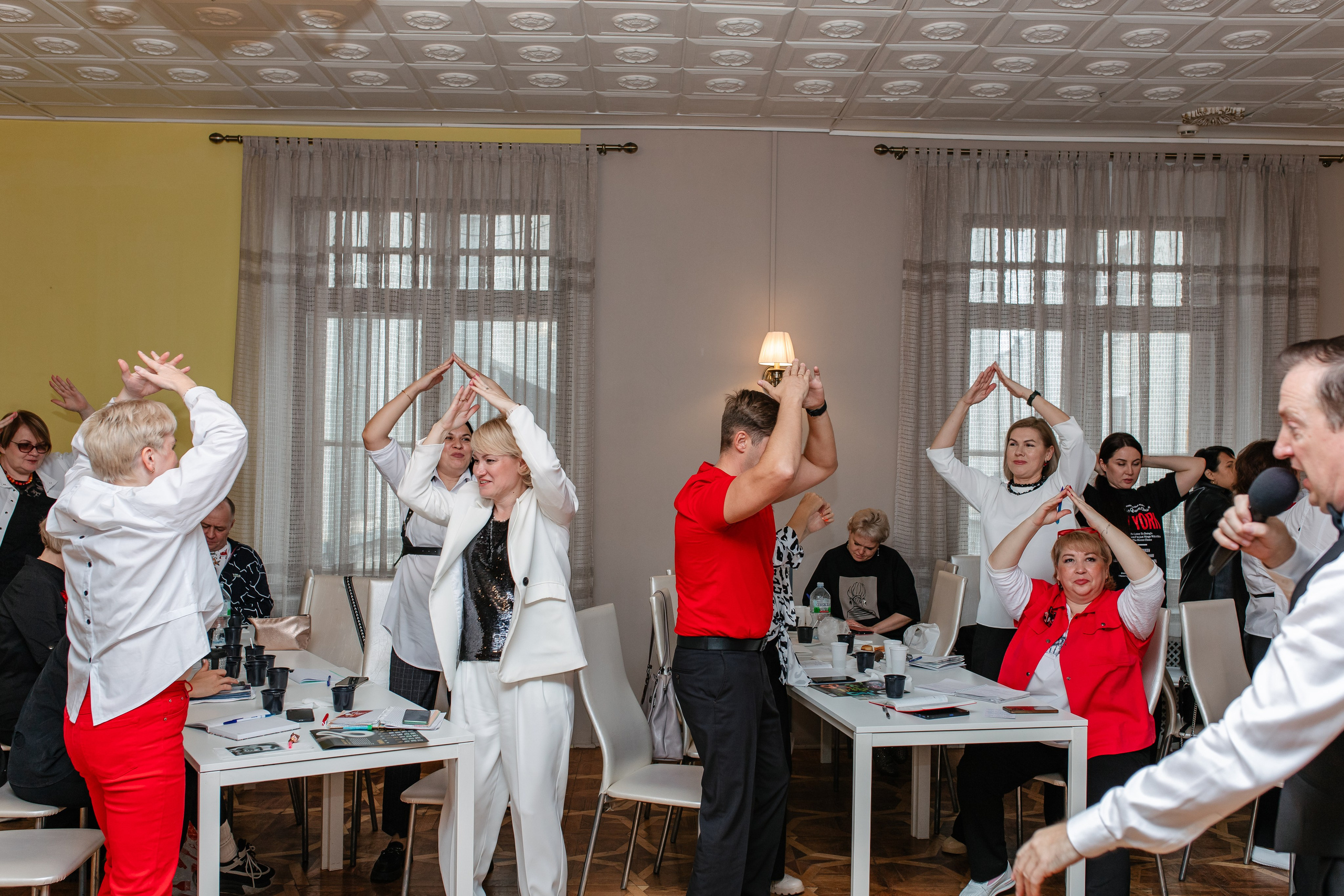 Мастер-класс для банкетных ведущих. Октябрь 2024. Фотограф Пермь. Свадьбы. Семья и дети, школа, д. сад. Фотокниги