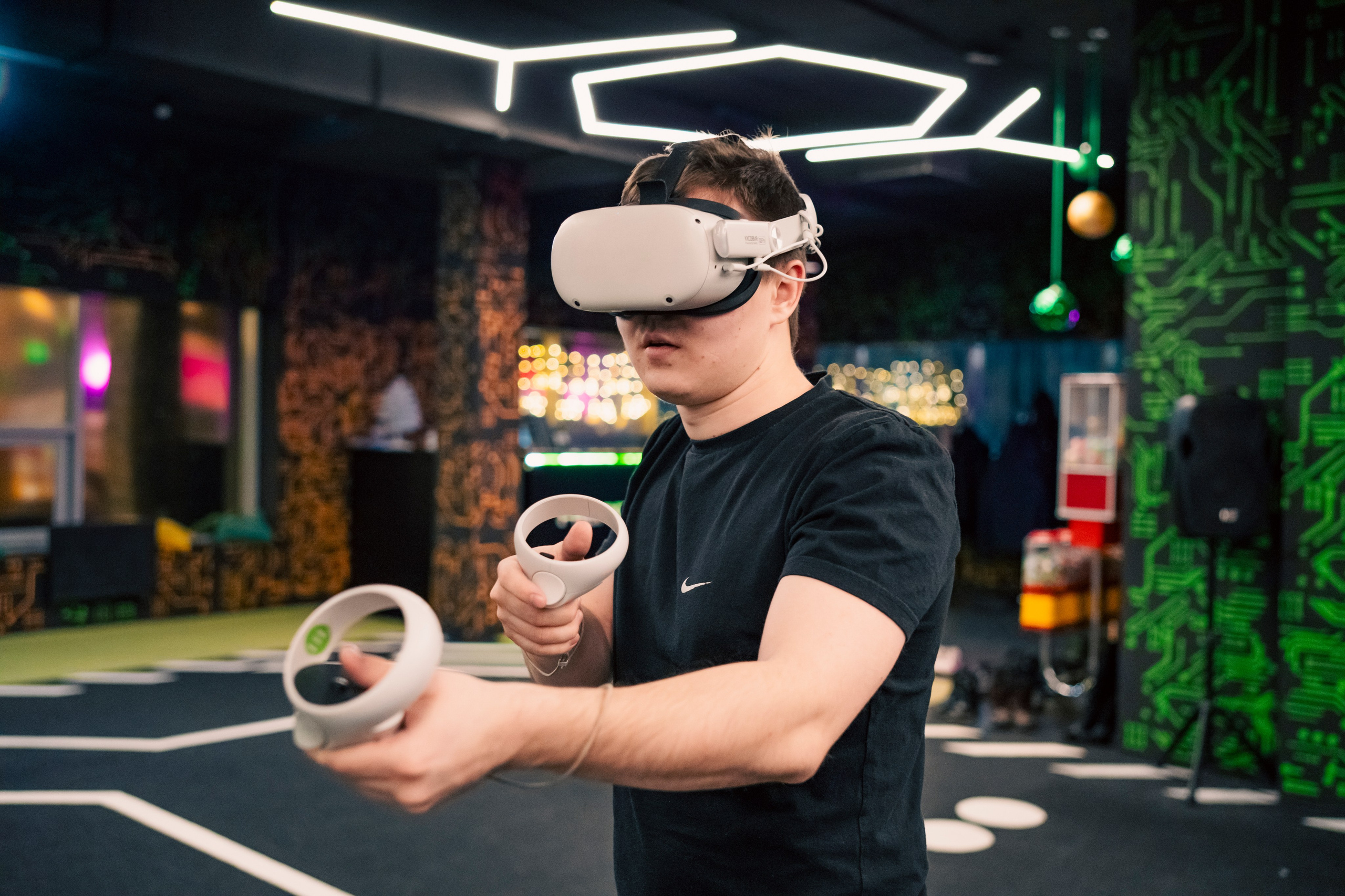 VR (November-December 2024). Felixtones