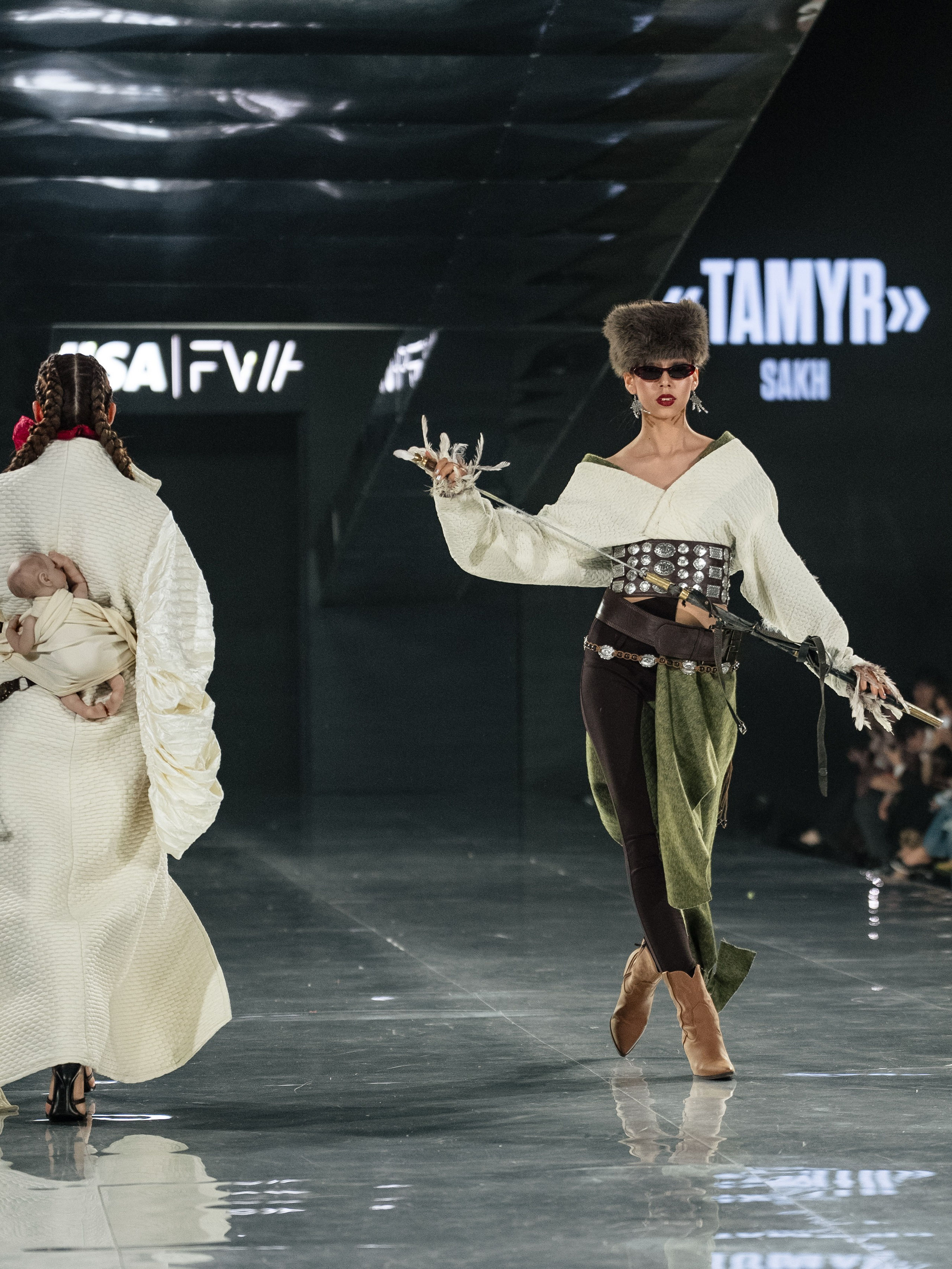 Visa Fashion Week SAKH. Сайт Алматинского НЮ АРТ, будуар и фэшн фотографа Дениса Карпенко