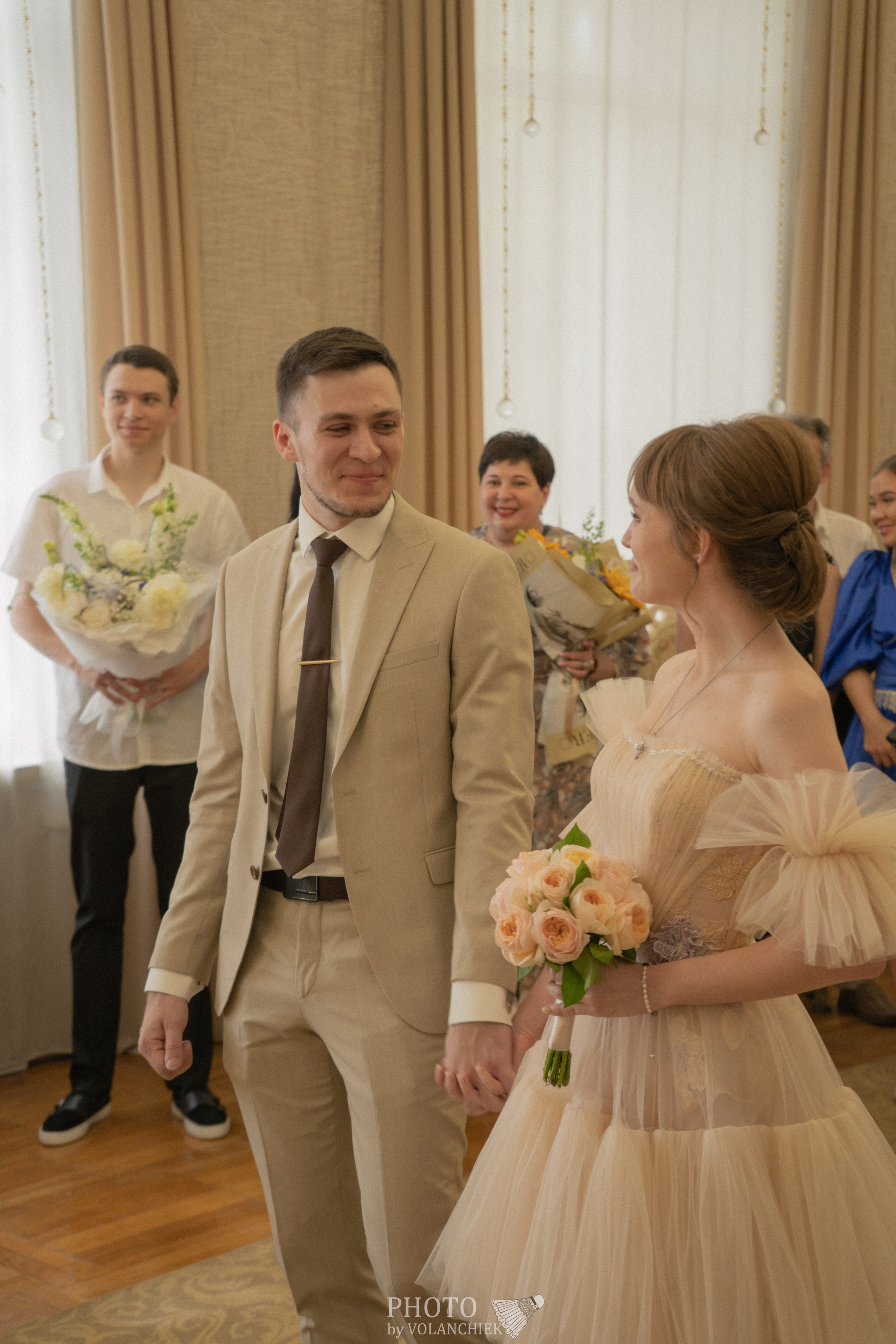Свадебная фотосессия. Photo by Volanchiek