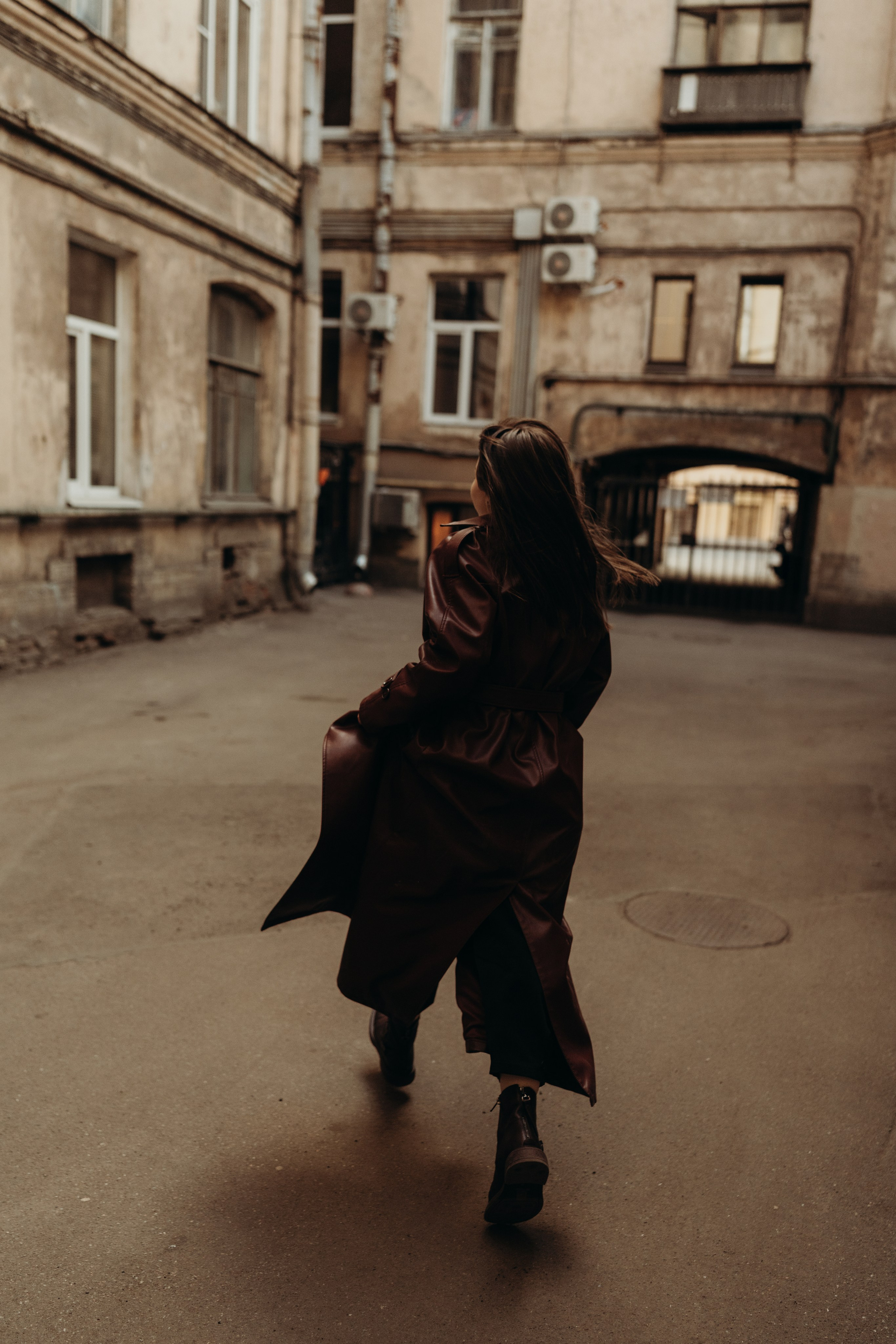 Лиана. Hmliber — фотограф и контент-креатор из Петербурга