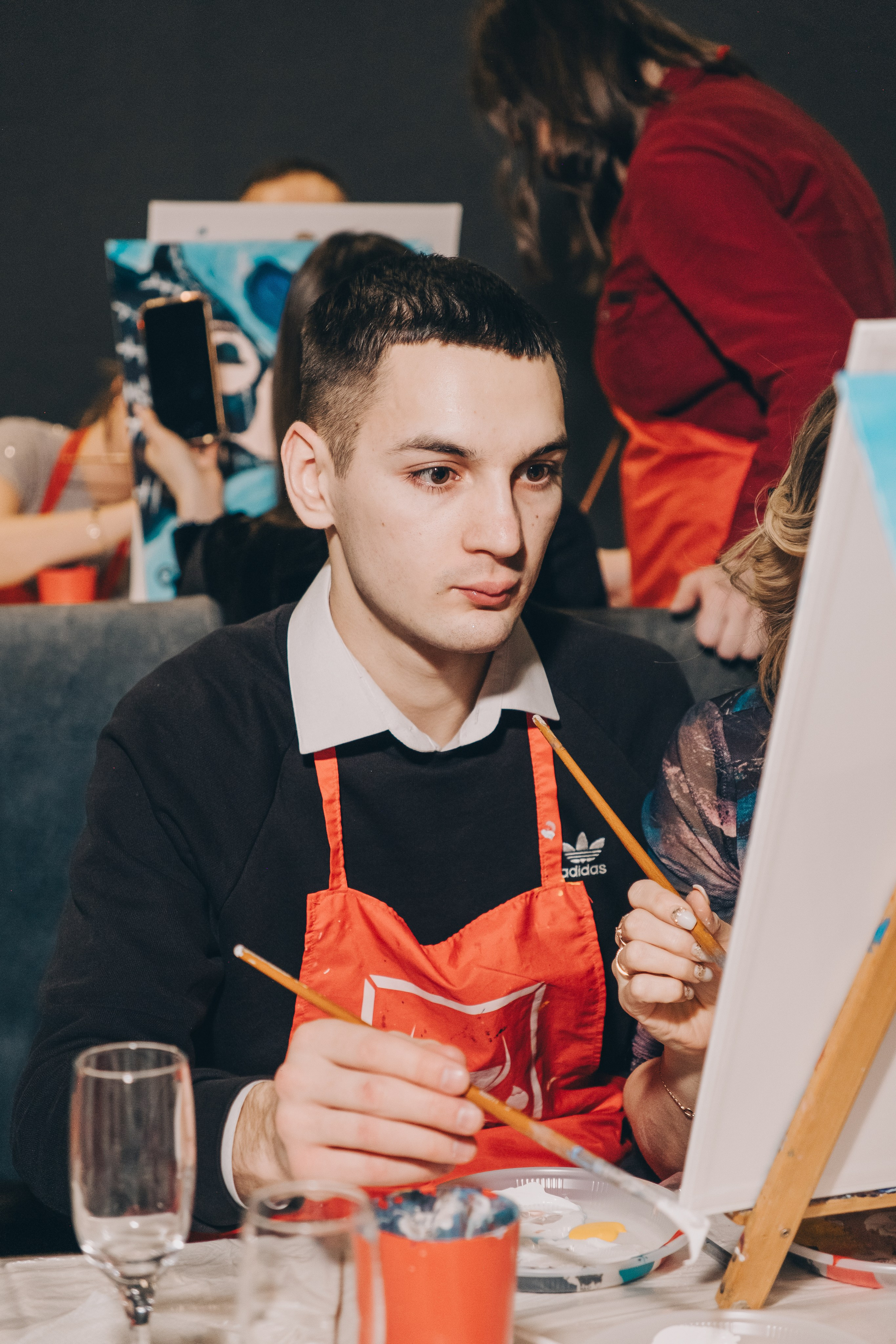 Без бокала — нет шагала. Фотограф в Иркутске Анна Мирошникова