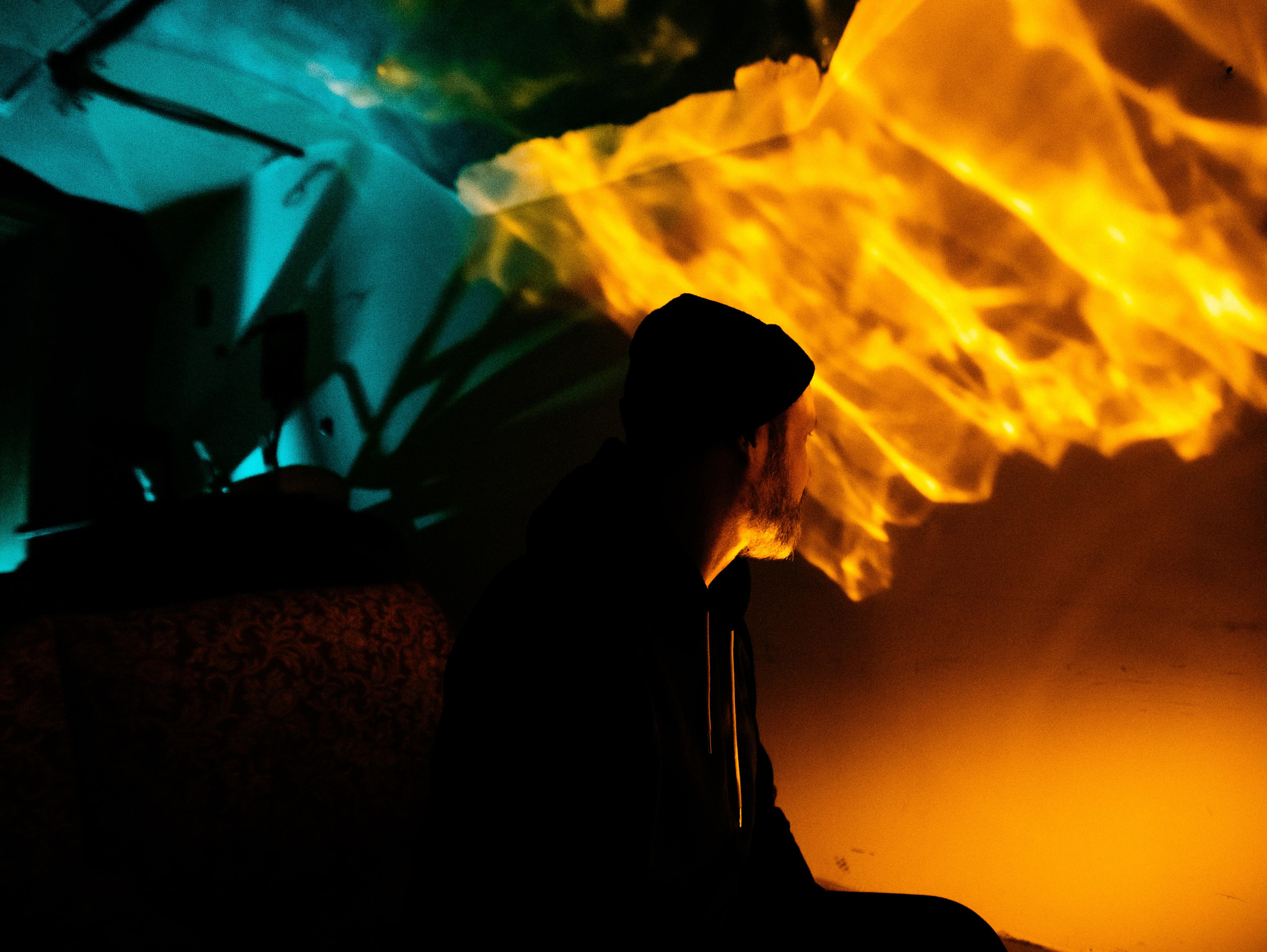 Man As Island. Фотограф Мария Немм