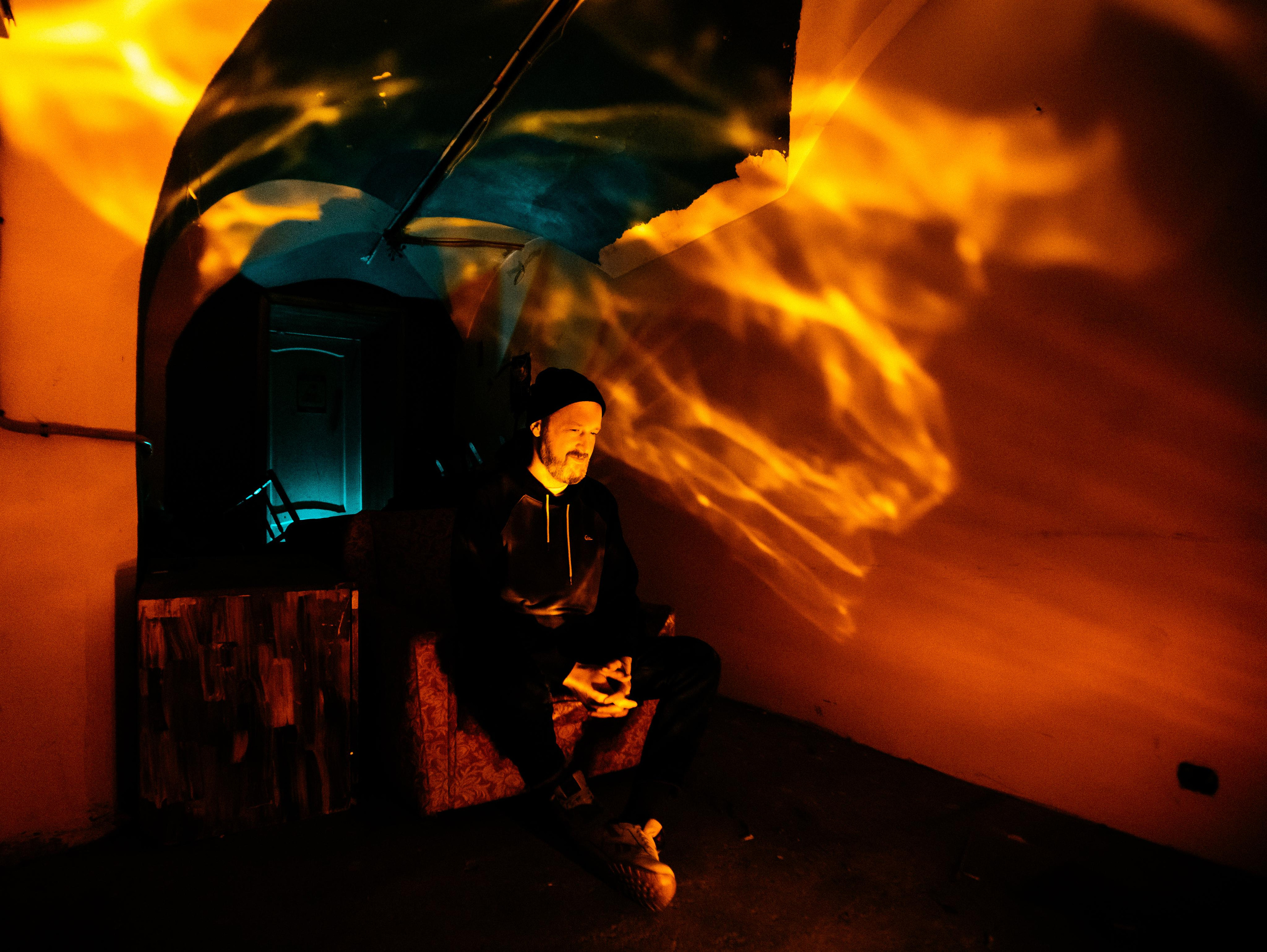 Man As Island. Фотограф Мария Немм