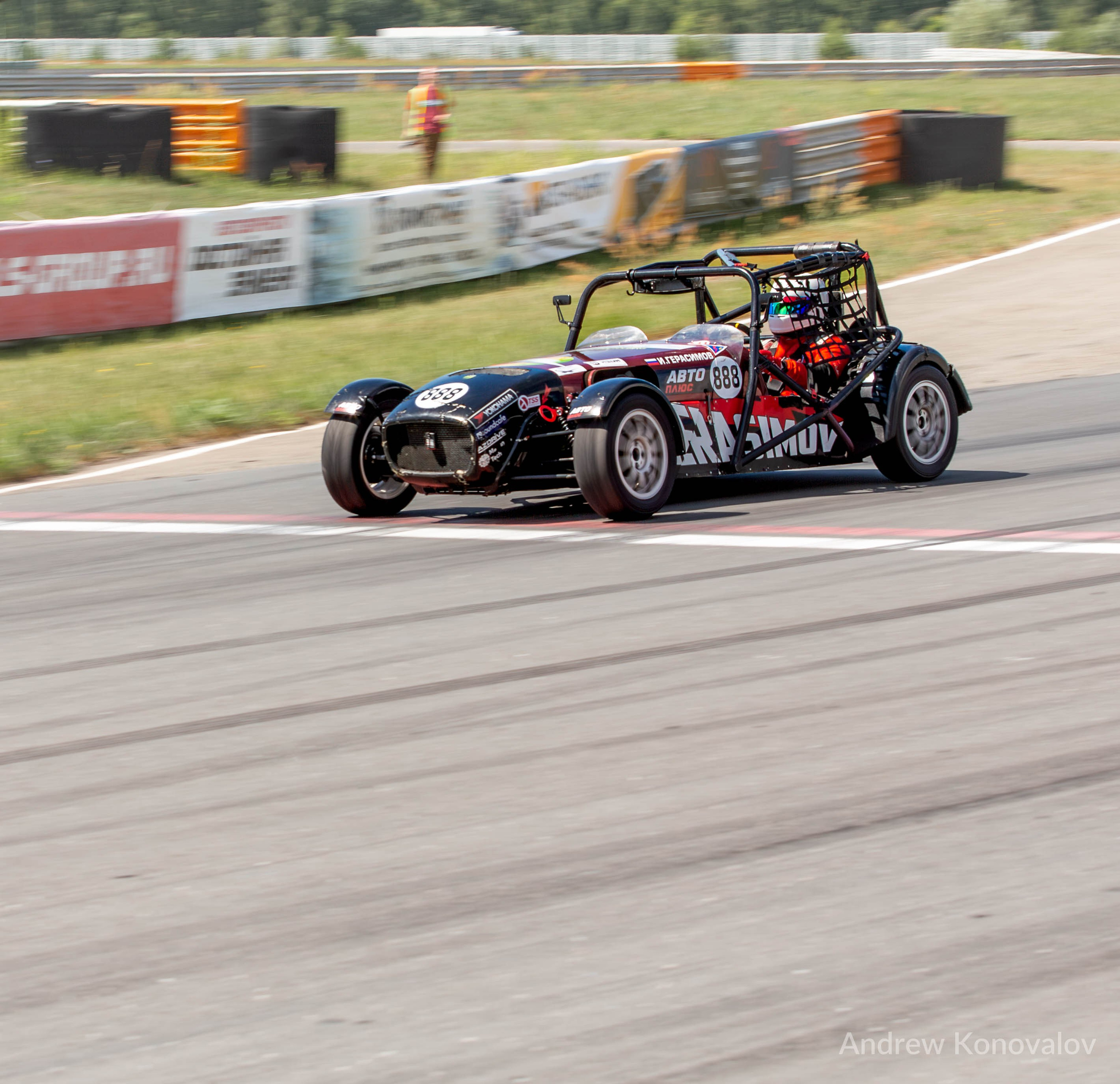 Classic Touring. Андрей Коновалов — фотограф автомобилей и автоспорта