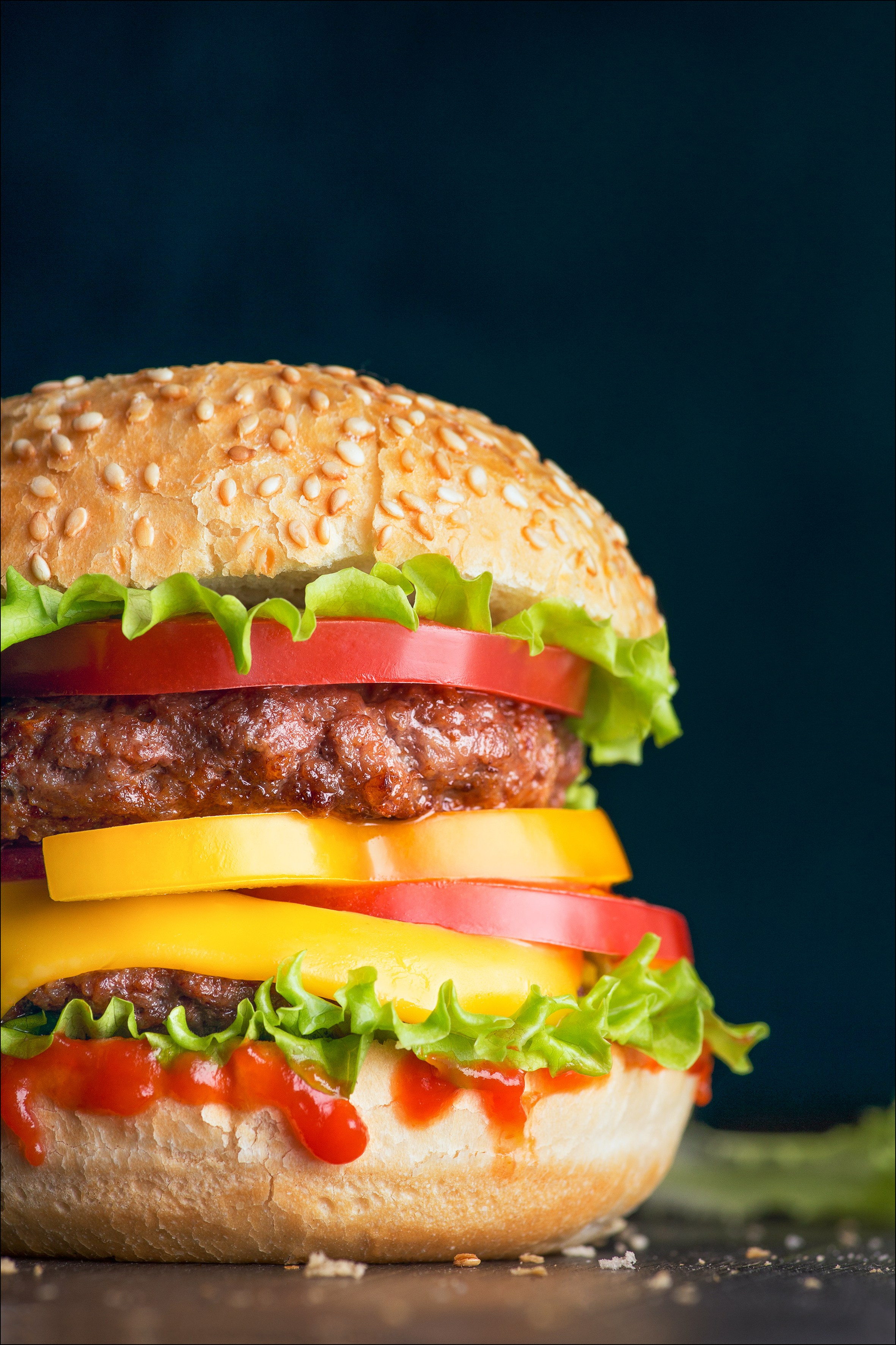 Яркие и аппетитные фотографии бургера от фотографа Чикунова Максима