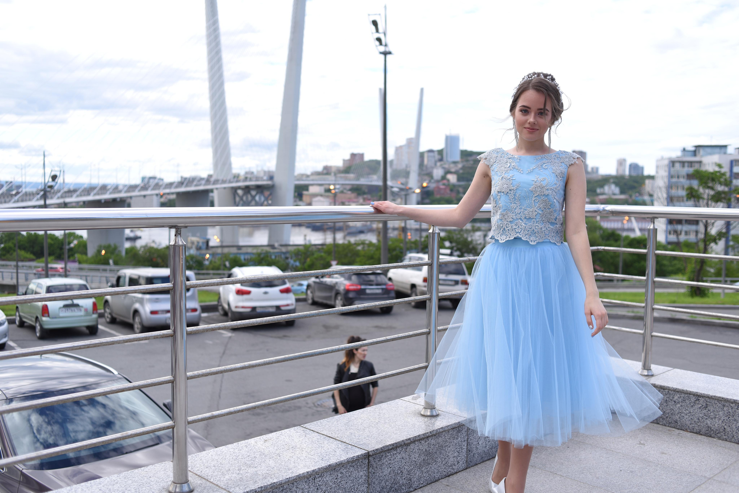 Выпускной Школа имени Дубинина. Свадебный фотограф Елена Рякина