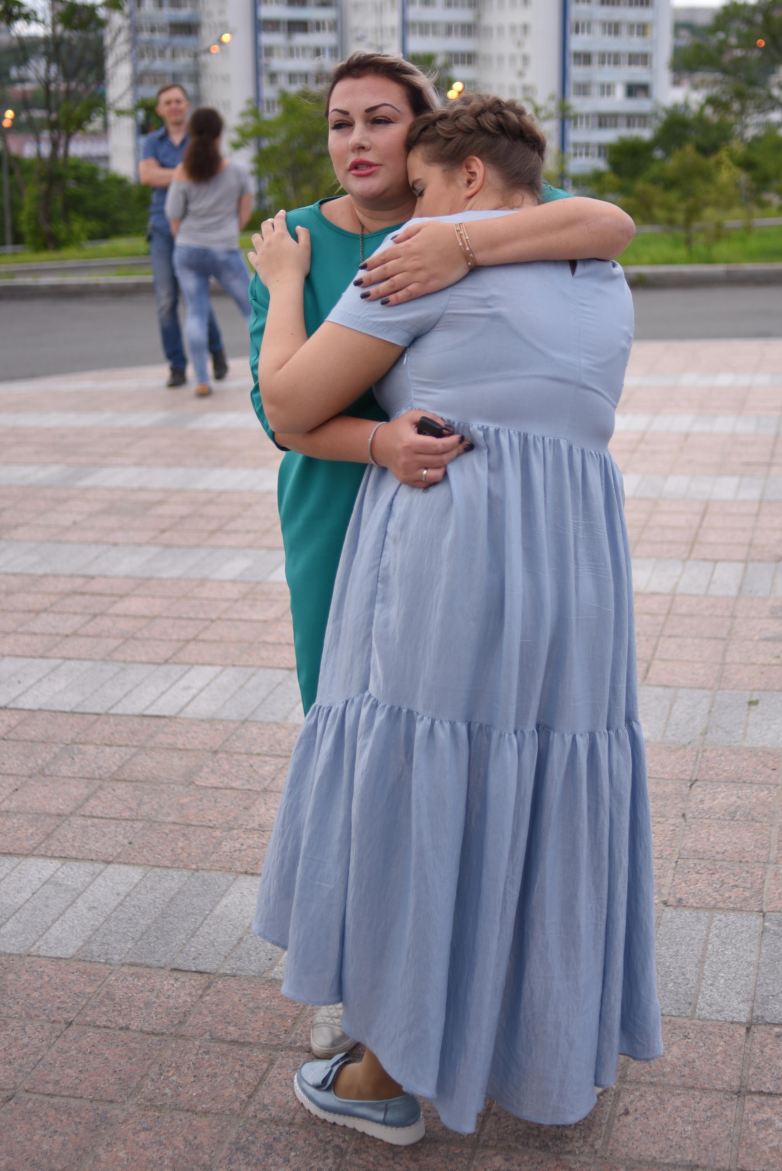 Выпускной Школа имени Дубинина. Свадебный фотограф Елена Рякина