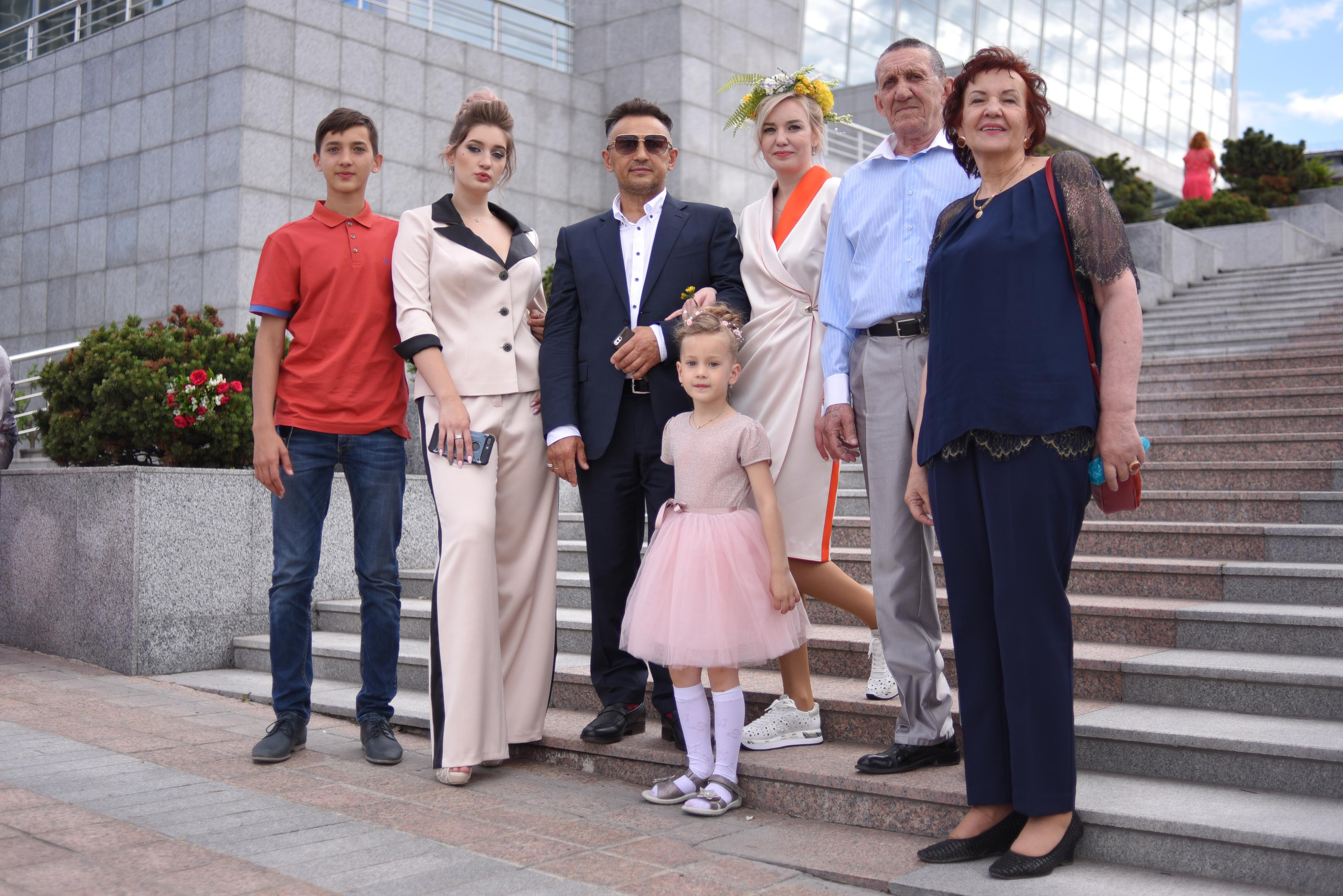 Выпускной Школа имени Дубинина. Свадебный фотограф Елена Рякина