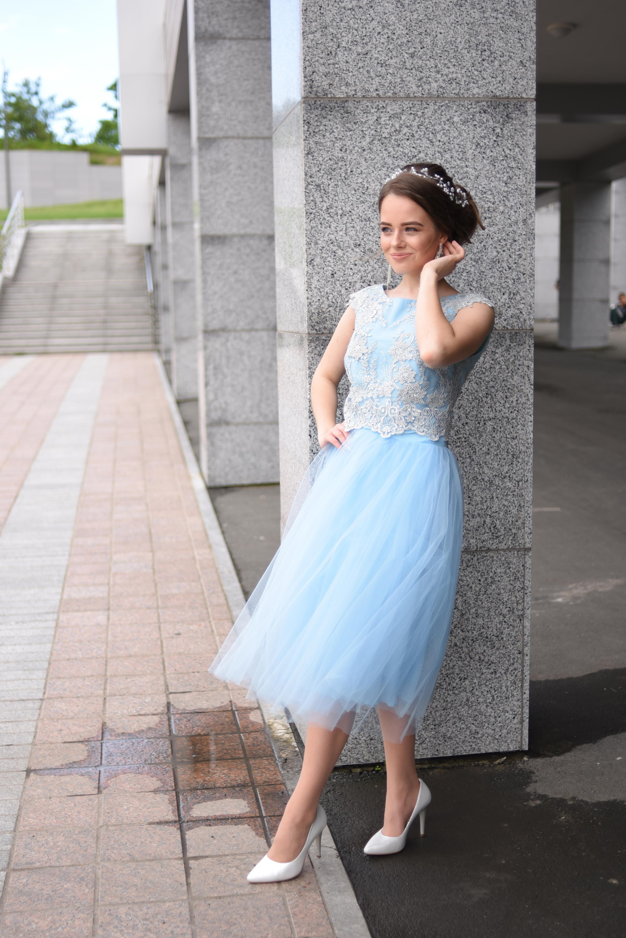 Выпускной Школа имени Дубинина. Свадебный фотограф Елена Рякина