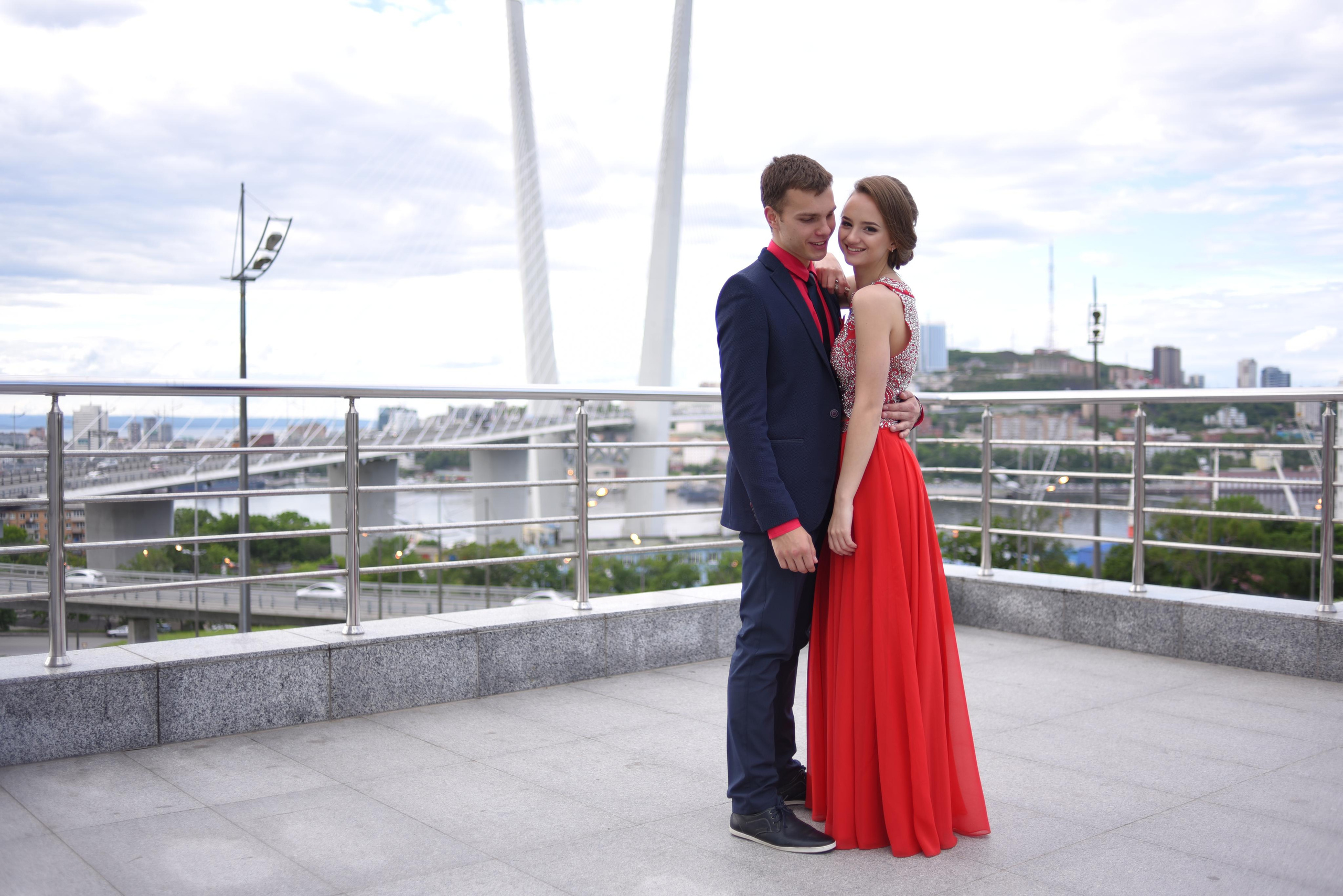 Выпускной Школа имени Дубинина. Свадебный фотограф Елена Рякина