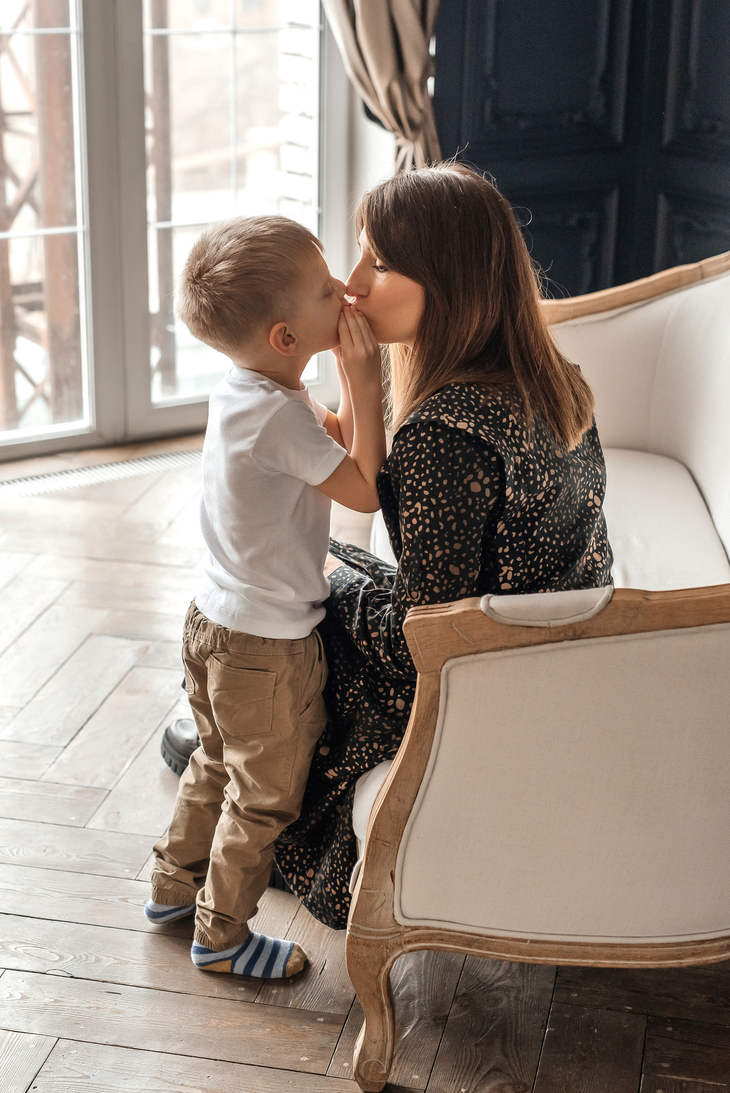 Семейная съемка в студии стиля борокко. Свадебный фотограф Елена Рякина