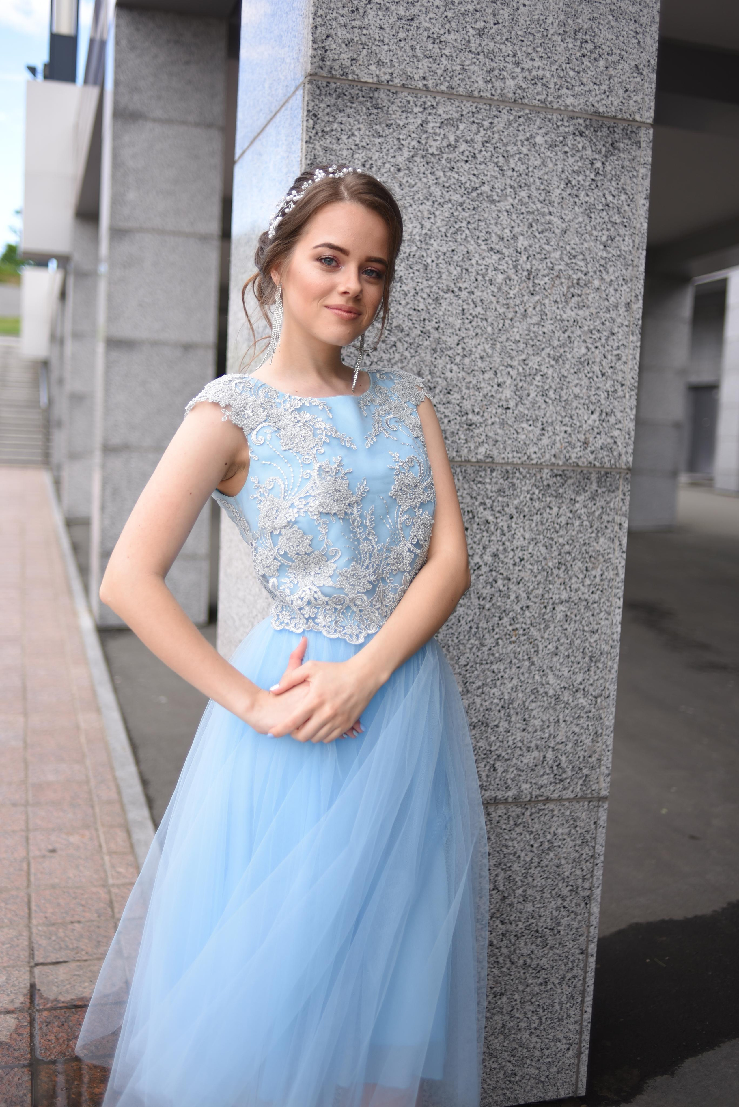 Выпускной Школа имени Дубинина. Свадебный фотограф Елена Рякина