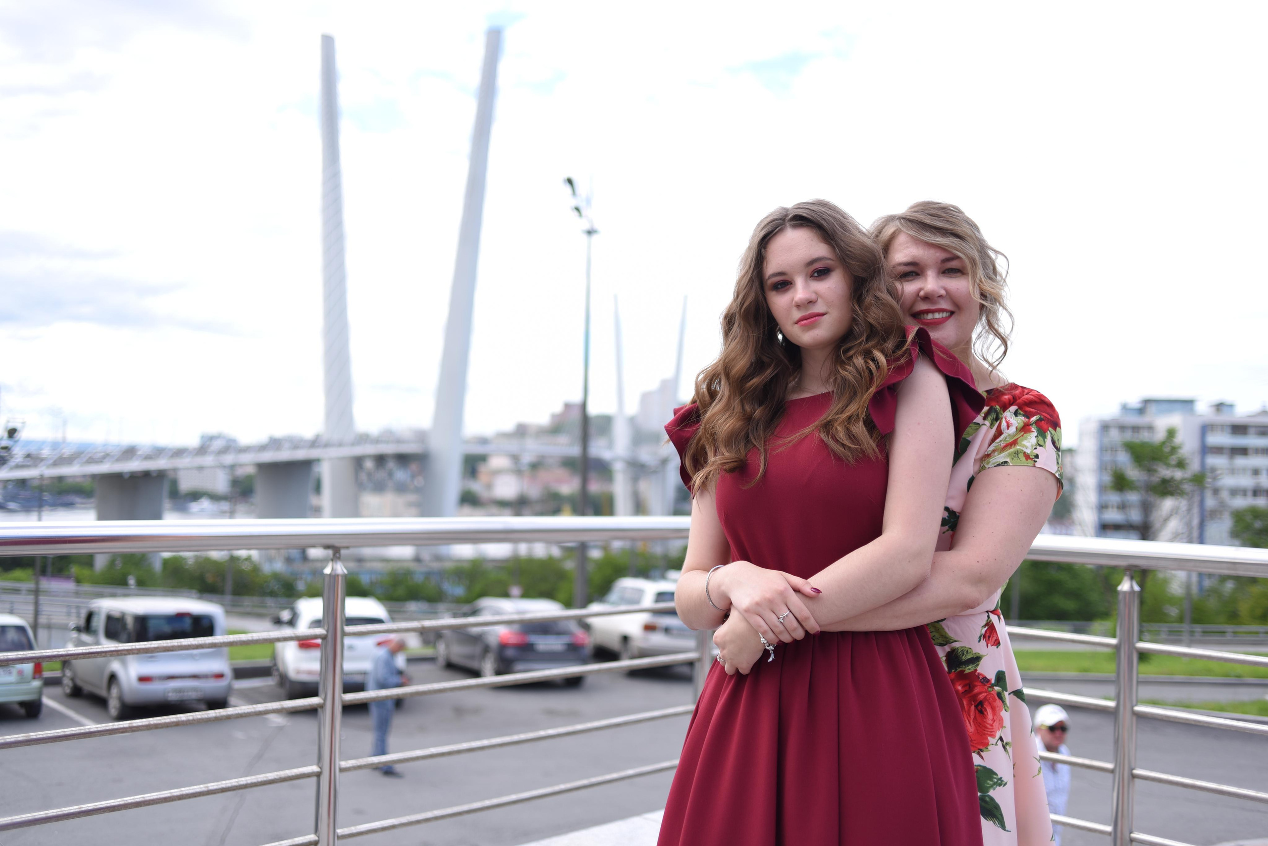 Выпускной Школа имени Дубинина. Свадебный фотограф Елена Рякина