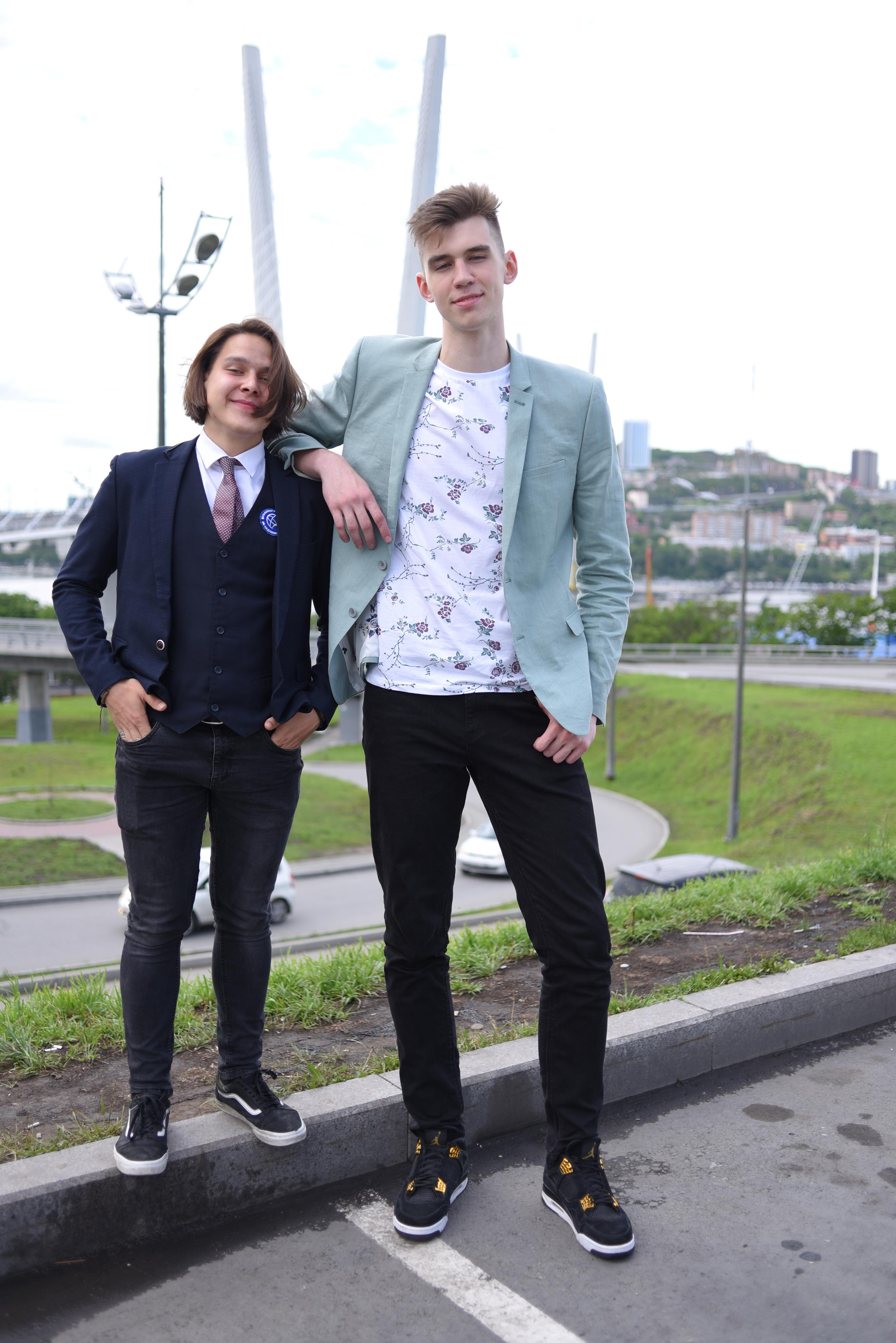 Выпускной Школа имени Дубинина. Свадебный фотограф Елена Рякина