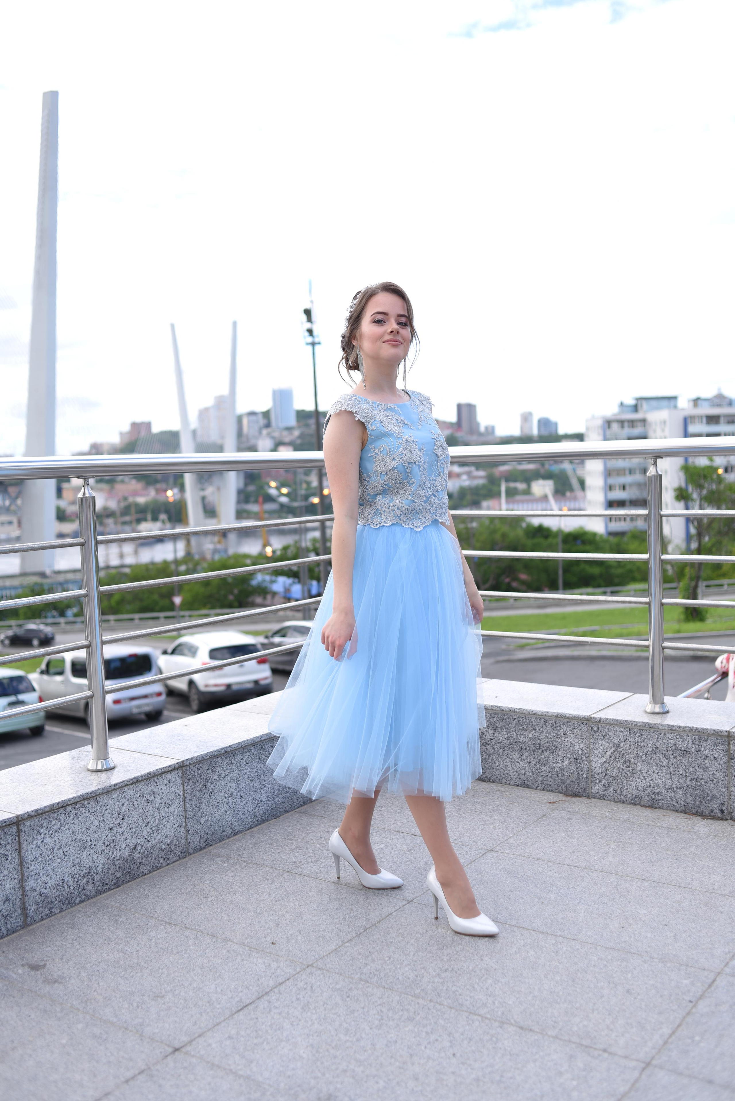 Выпускной Школа имени Дубинина. Свадебный фотограф Елена Рякина