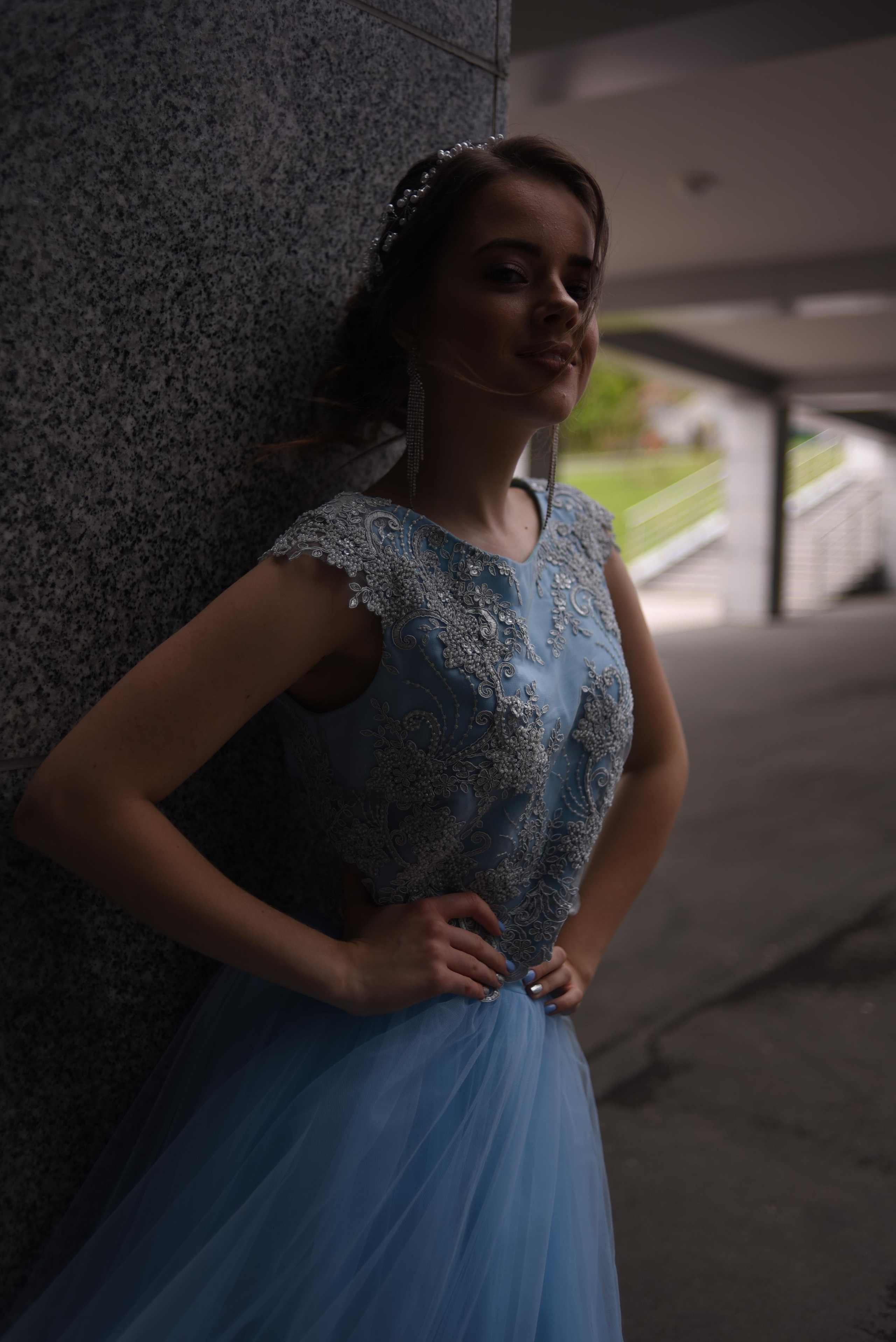 Выпускной Школа имени Дубинина. Свадебный фотограф Елена Рякина