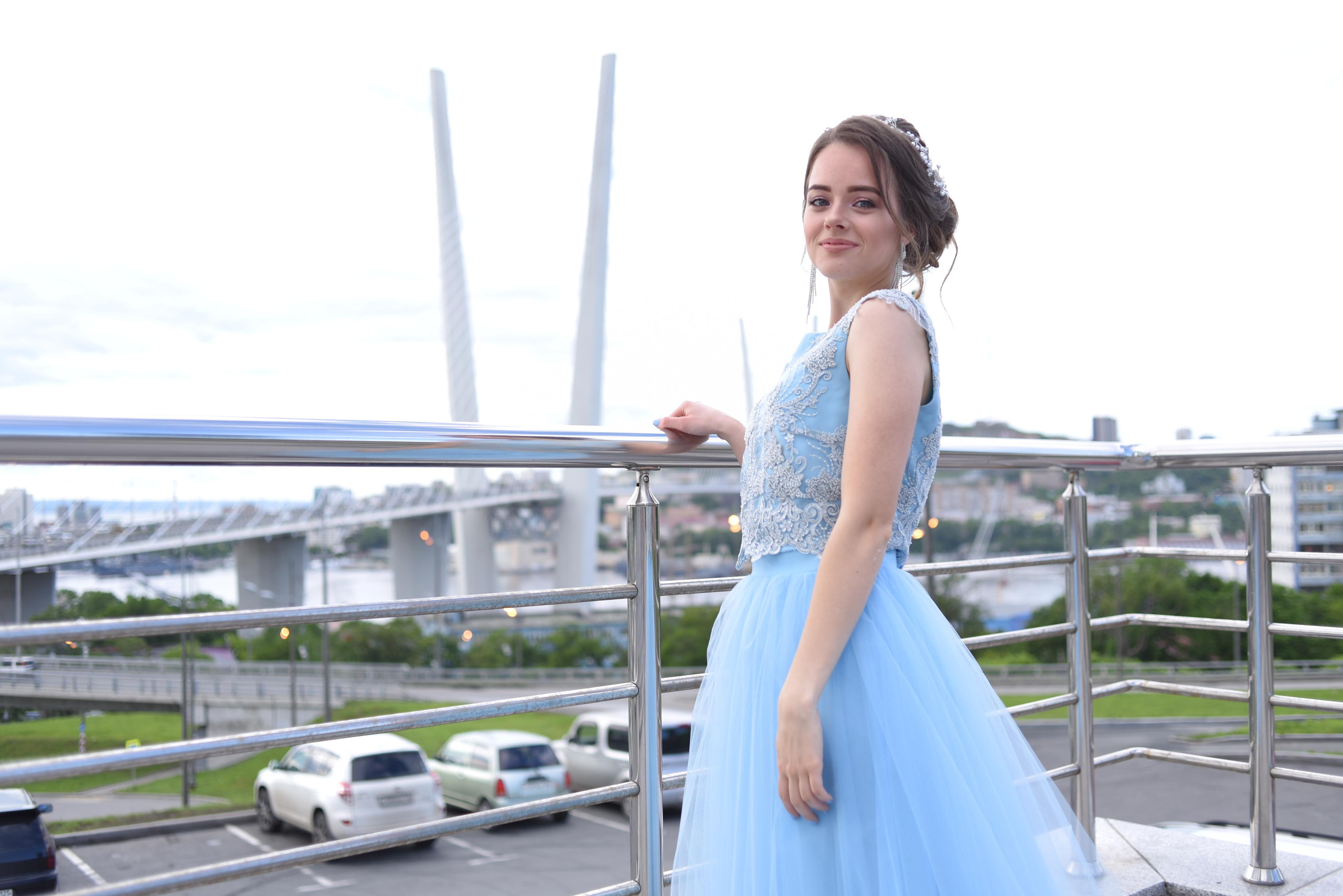 Выпускной Школа имени Дубинина. Свадебный фотограф Елена Рякина