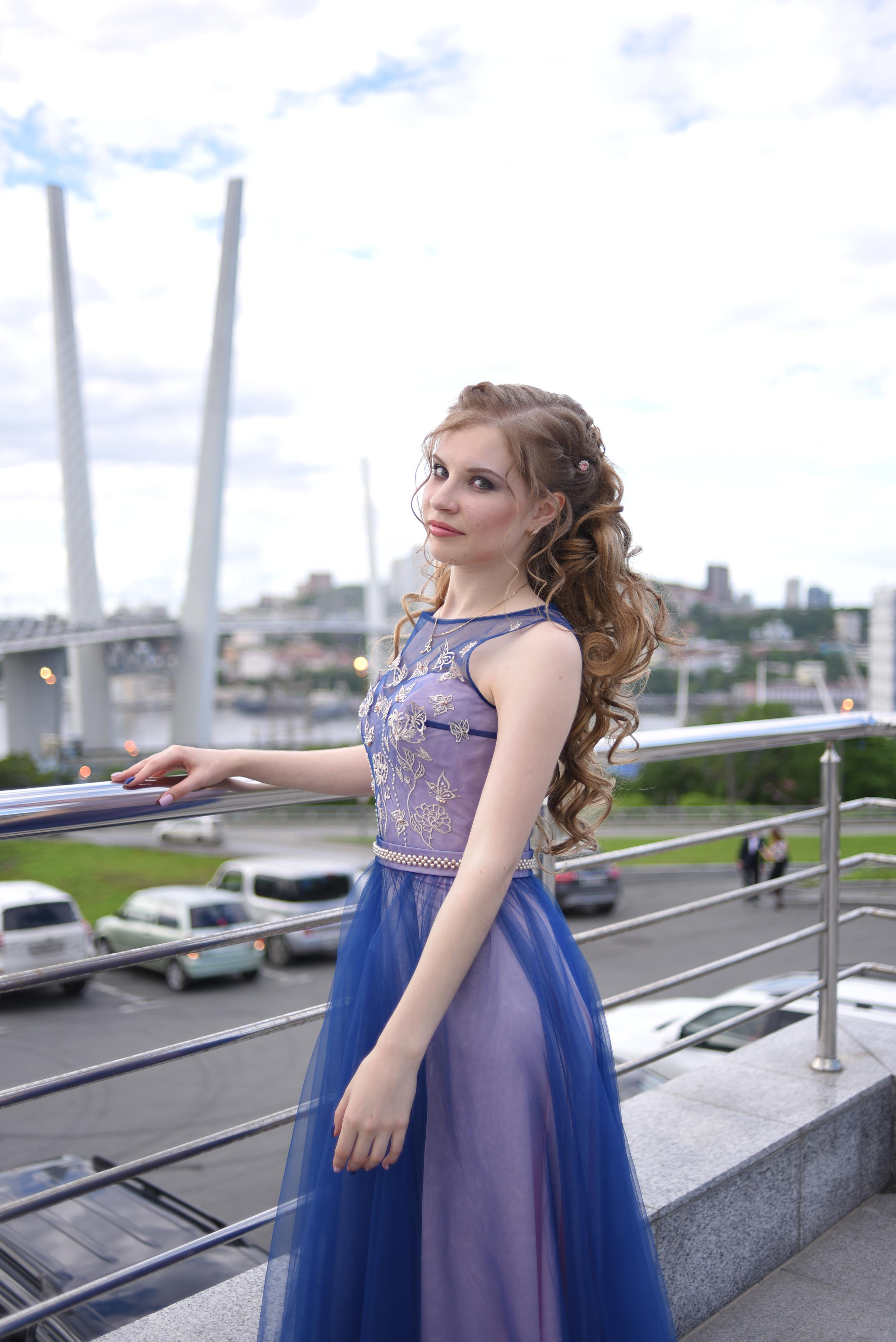 Выпускной Школа имени Дубинина. Свадебный фотограф Елена Рякина