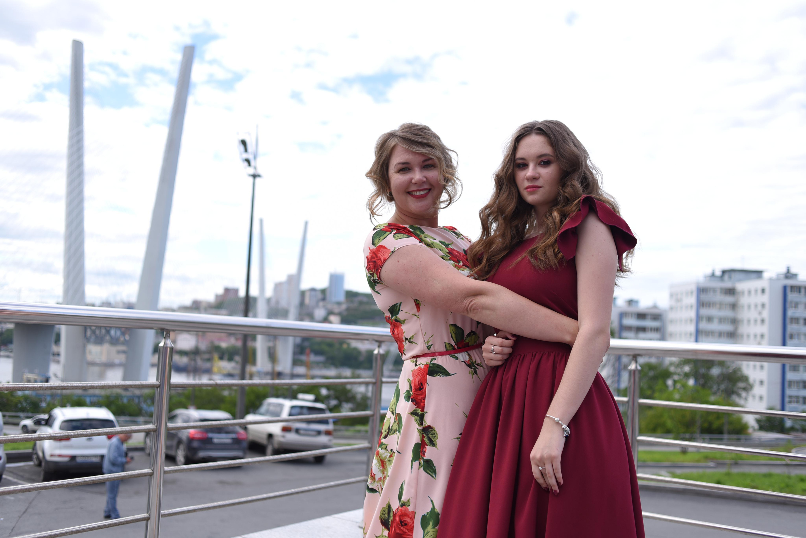 Выпускной Школа имени Дубинина. Свадебный фотограф Елена Рякина