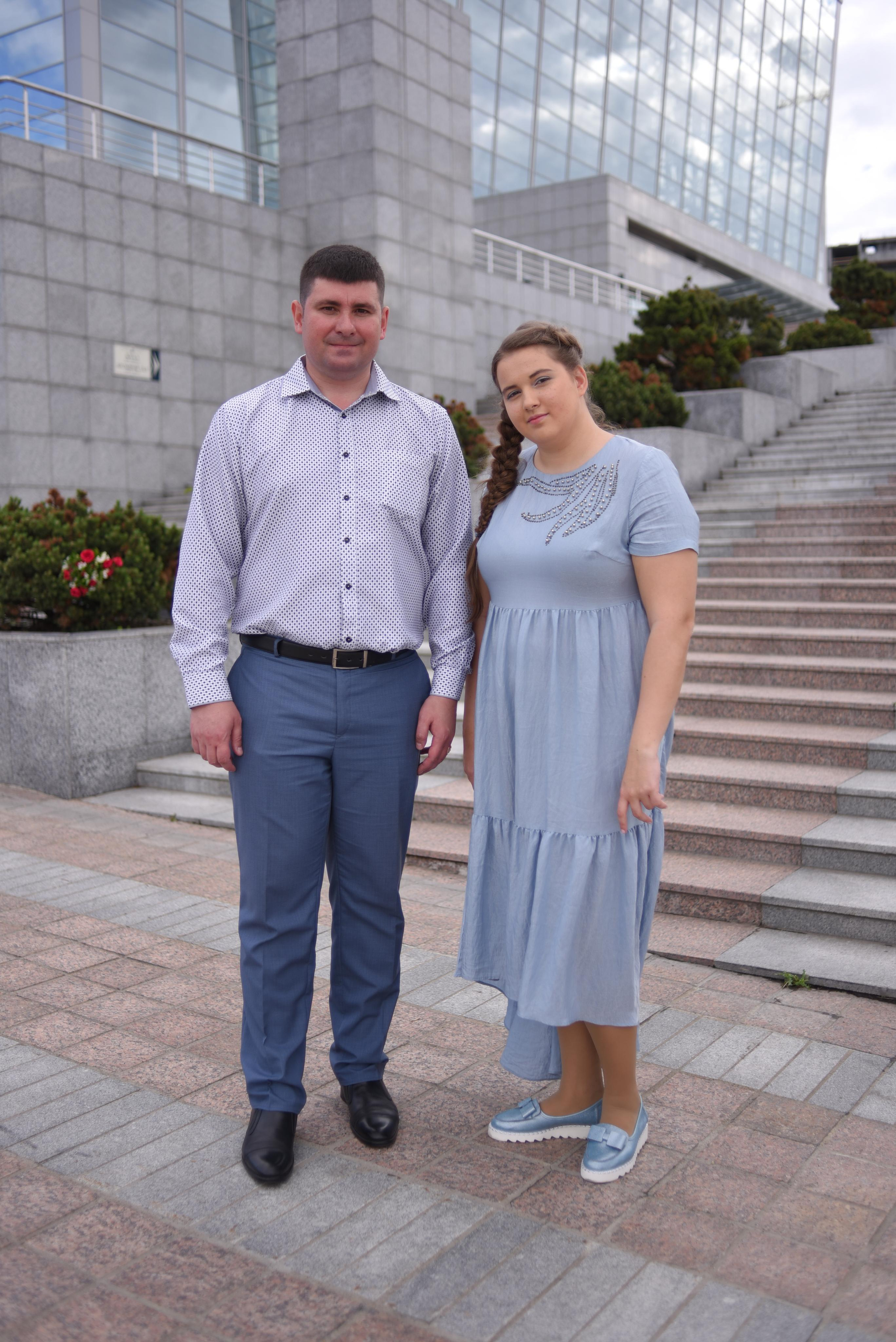 Выпускной Школа имени Дубинина. Свадебный фотограф Елена Рякина