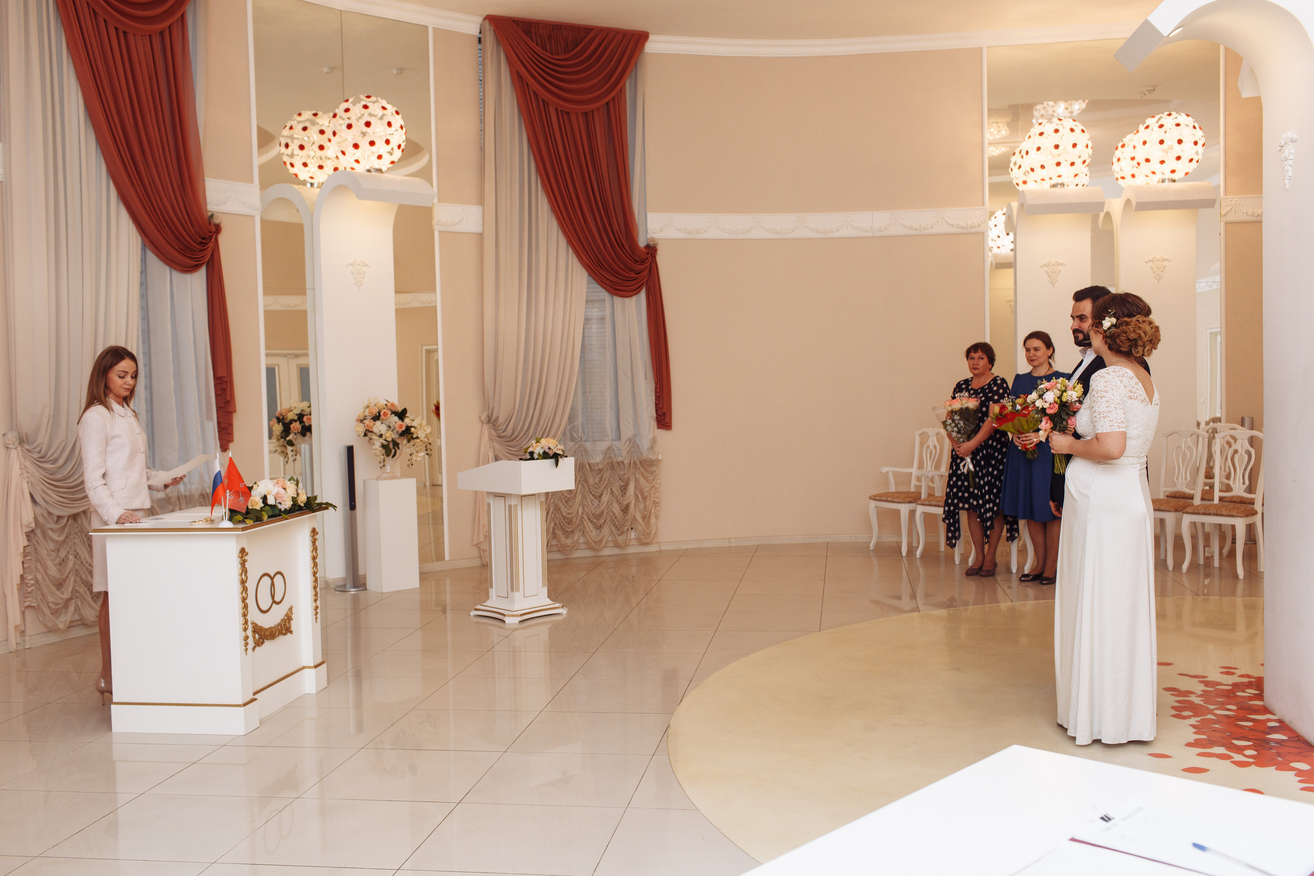 Регистрация брака в Невском ЗАГСЕ. Свадебный и семейный фотограф Спб Бошман Ирина