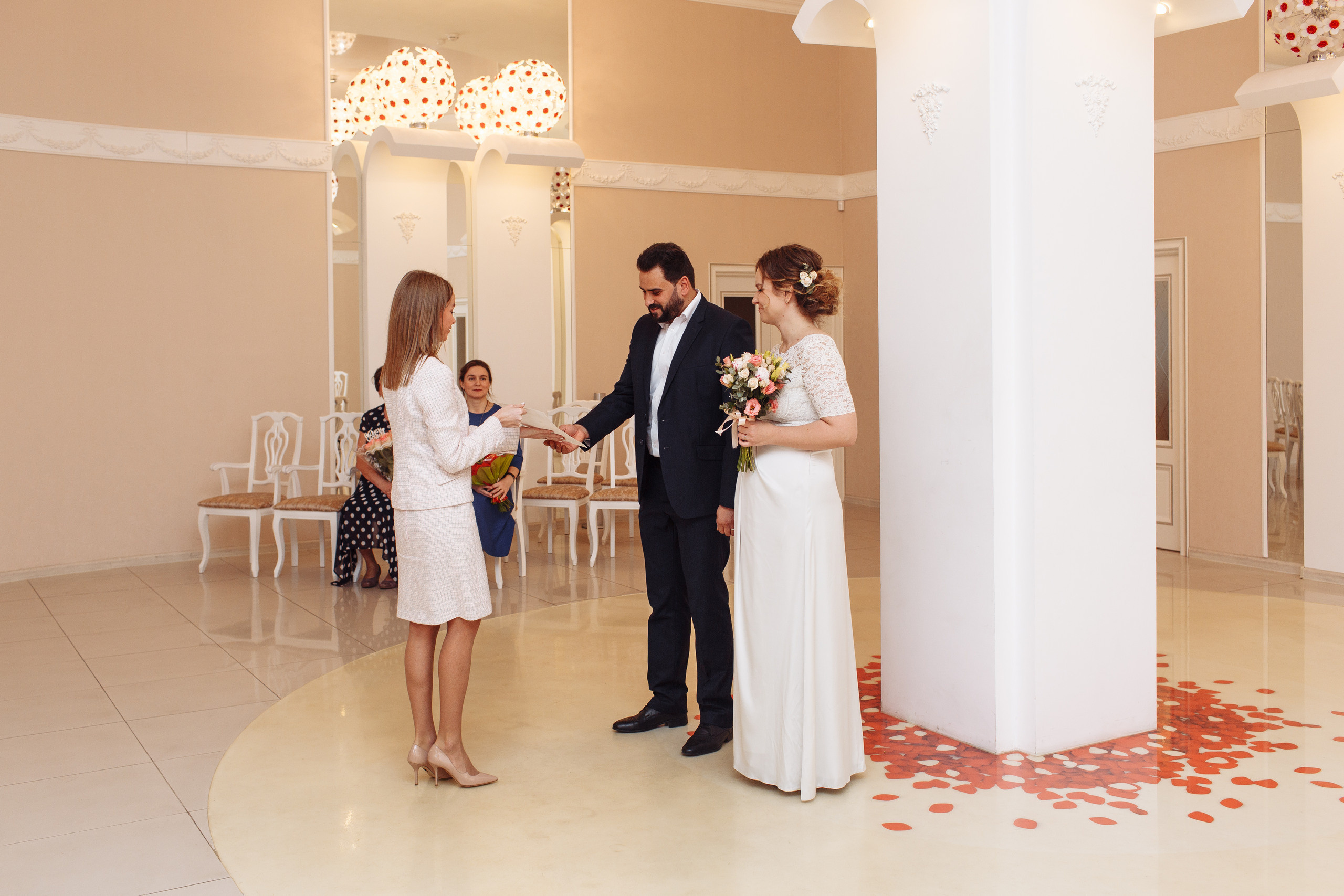 Регистрация брака в Невском ЗАГСЕ. Свадебный и семейный фотограф Спб Бошман Ирина