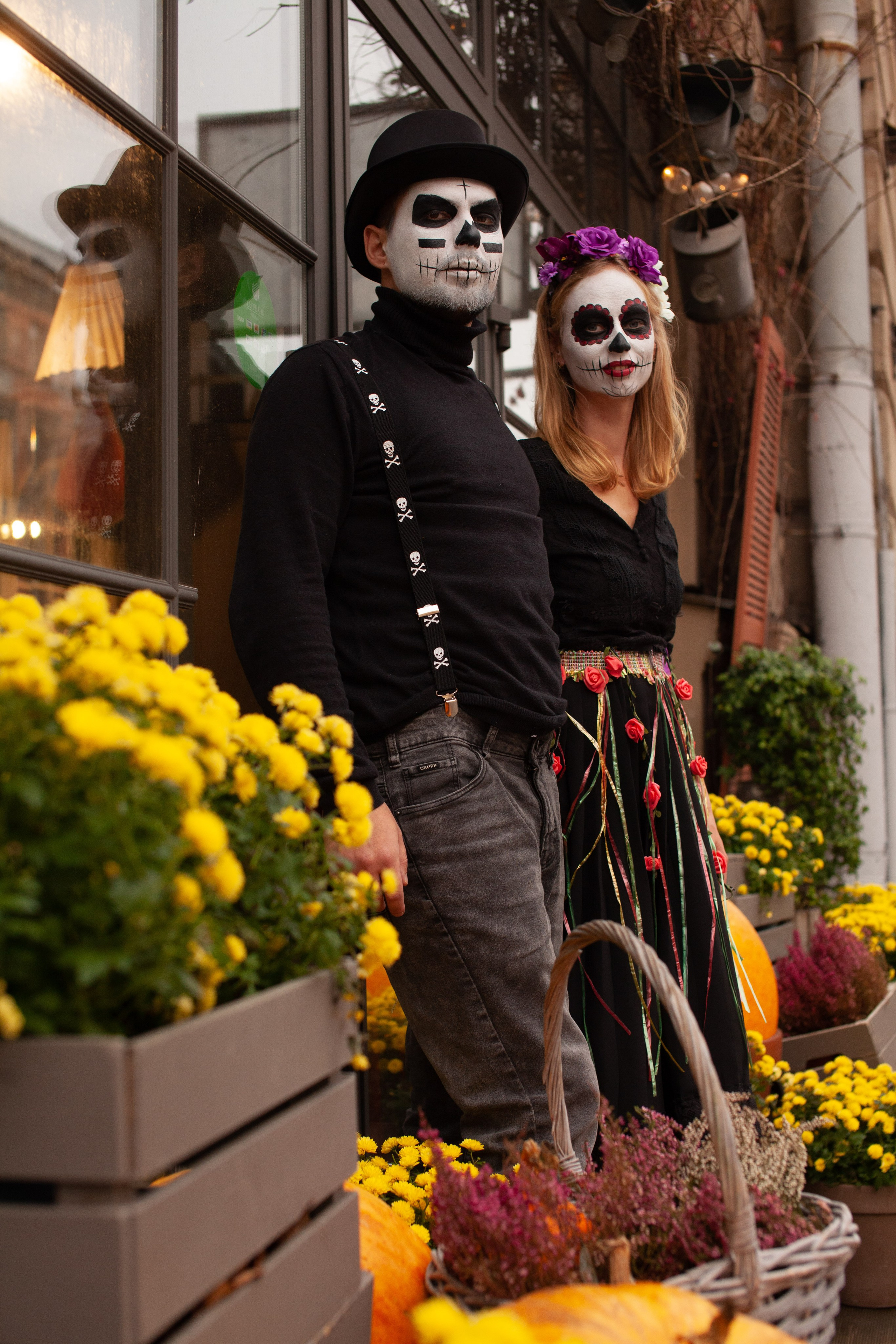 Хэллоуин. Двойняшки-фотографы Анна и Анастасия в Санкт-Петербурге