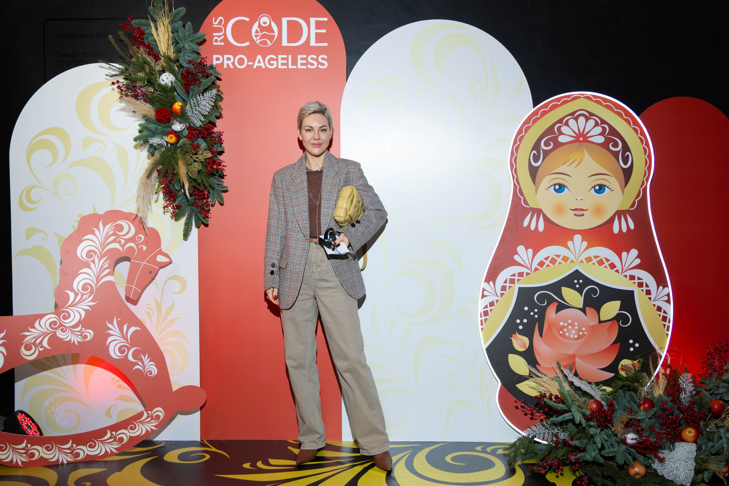 ФОТОЗОНА МАТРЕШКА. PRO-AGELESS