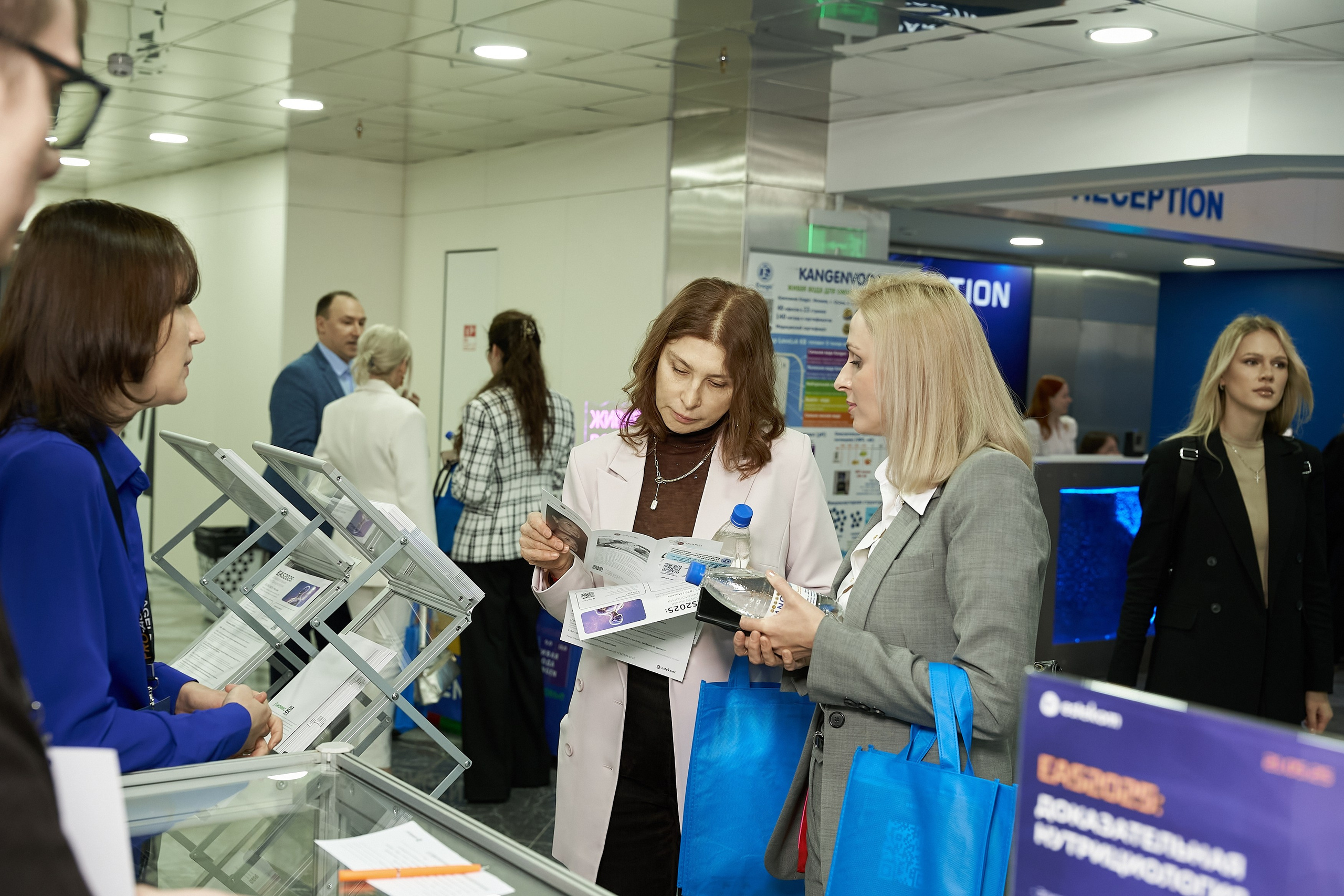 СТЕНДЫ. PRO-AGELESS