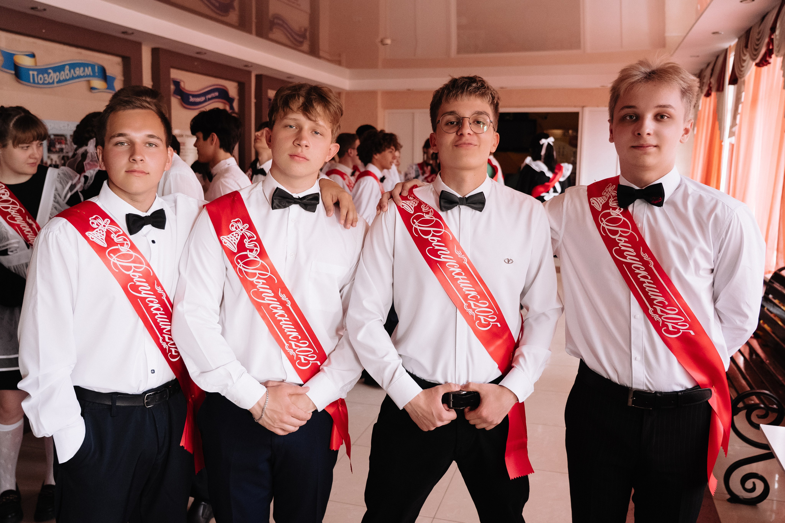 11 класс 40 школа. Выпускные альбомы Натальи Бутко: Новороссийск, Анапа, Геленджик