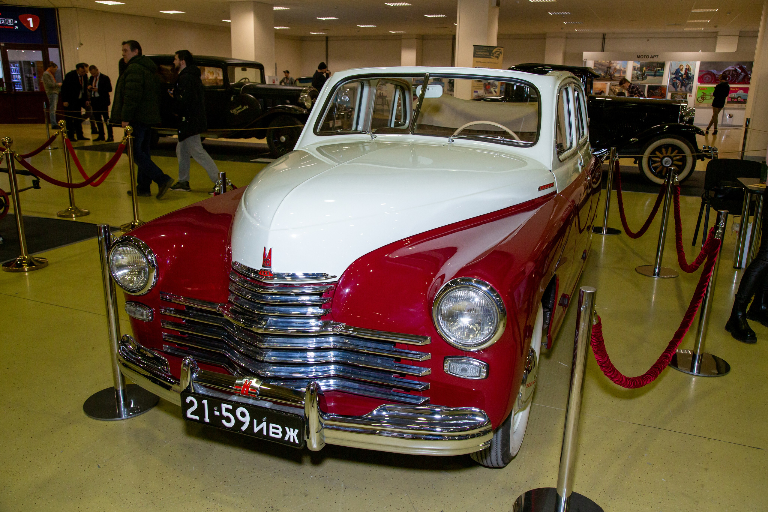 Фотопрогулка по выставке Поехали 2022. «Студия DRONAVT`s» — видеосъёмка и фотография г. Москва