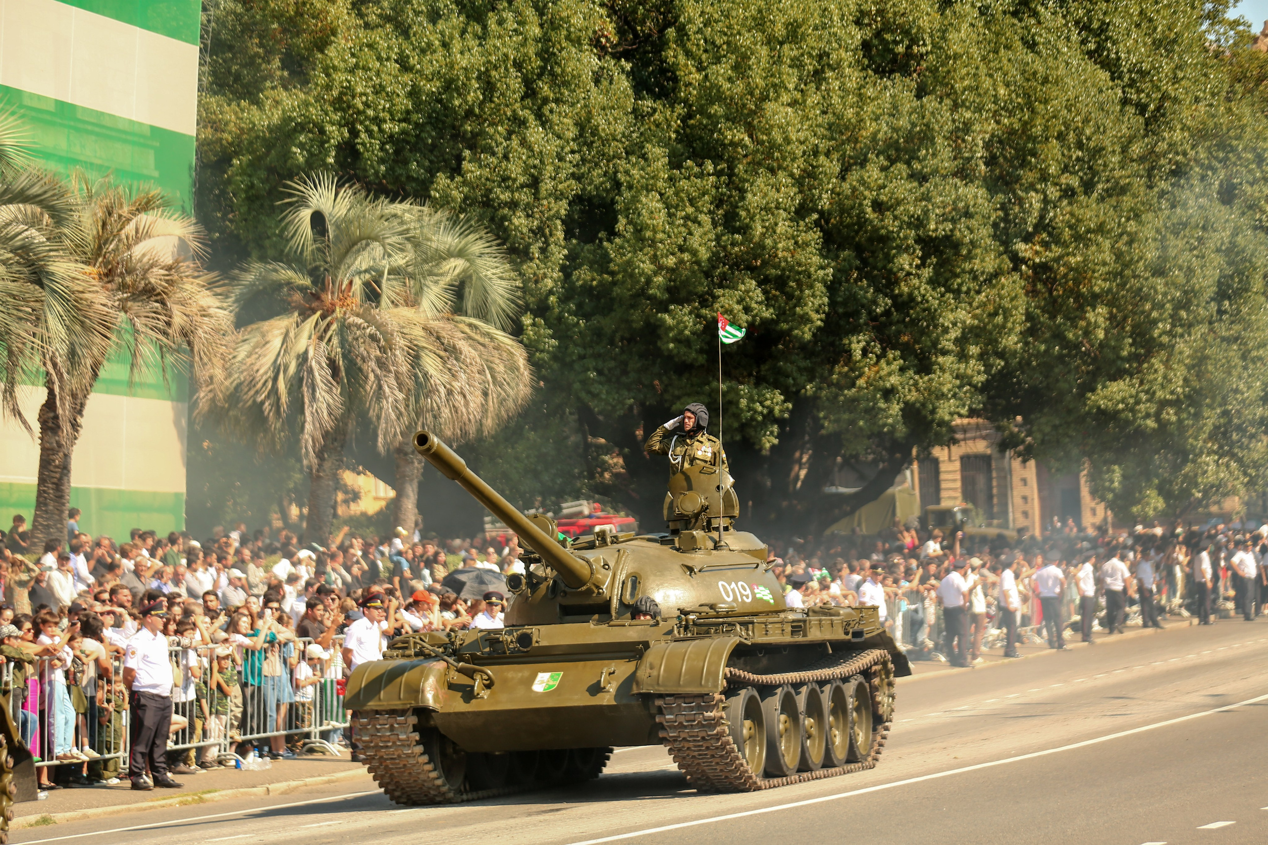 30-летие Дня Победы и Независимости Абхазии. Свадебный и семейный фотограф в Абхазии Эля Цишба