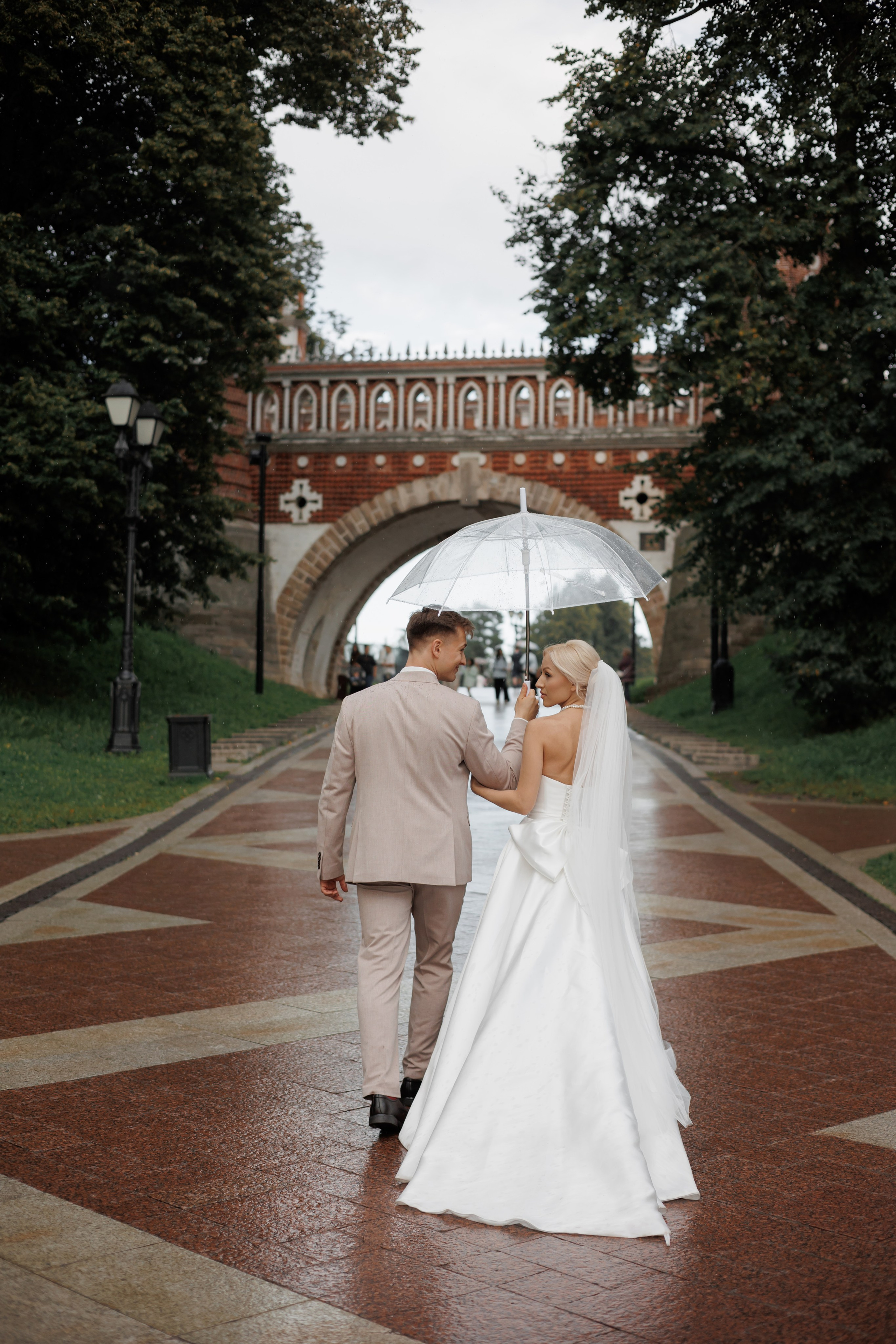 Отель «Милан», Шипиловский ЗАГС, прогулка в парке Царицыно. Свадебный и репортажный фотограф (Москва, Королев и другие)