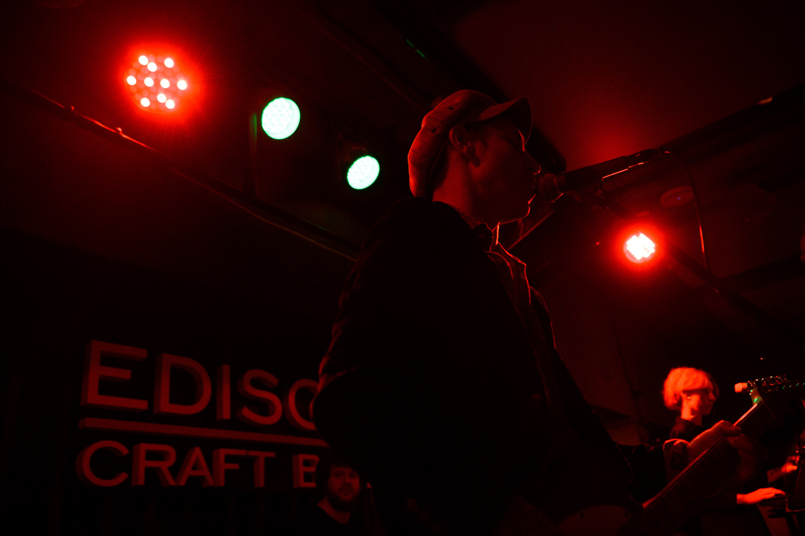 CRAFT BAR EDISON — Диктофон. Свадебный фотограф Иркутск Алексей Шульгин