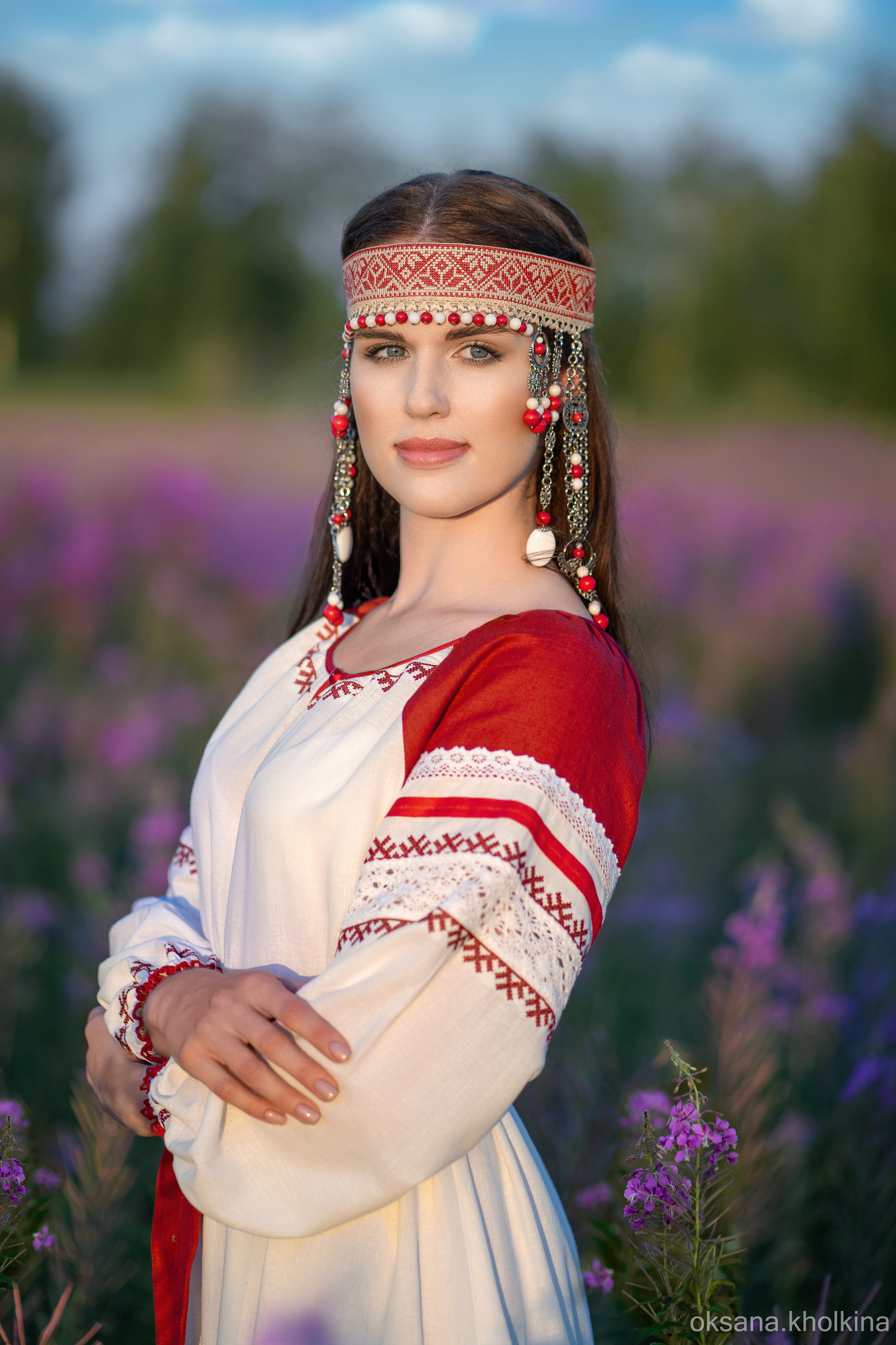 Портрет в этническом наряде. Съёмка для бренда одежды.