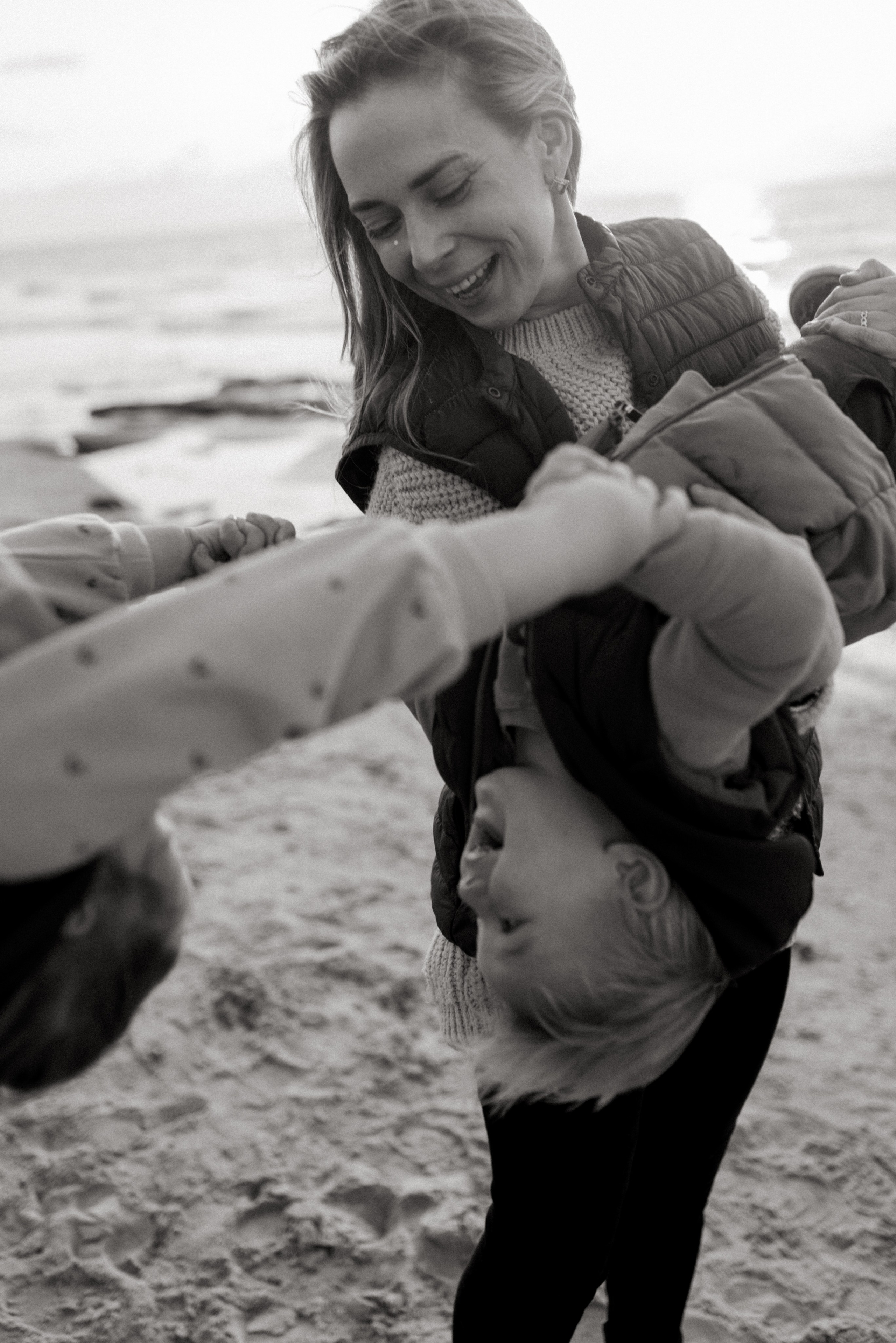 Family: Olga, Alexey, Solomika & Eric. Family photographer in Israel | Alesya Superfin