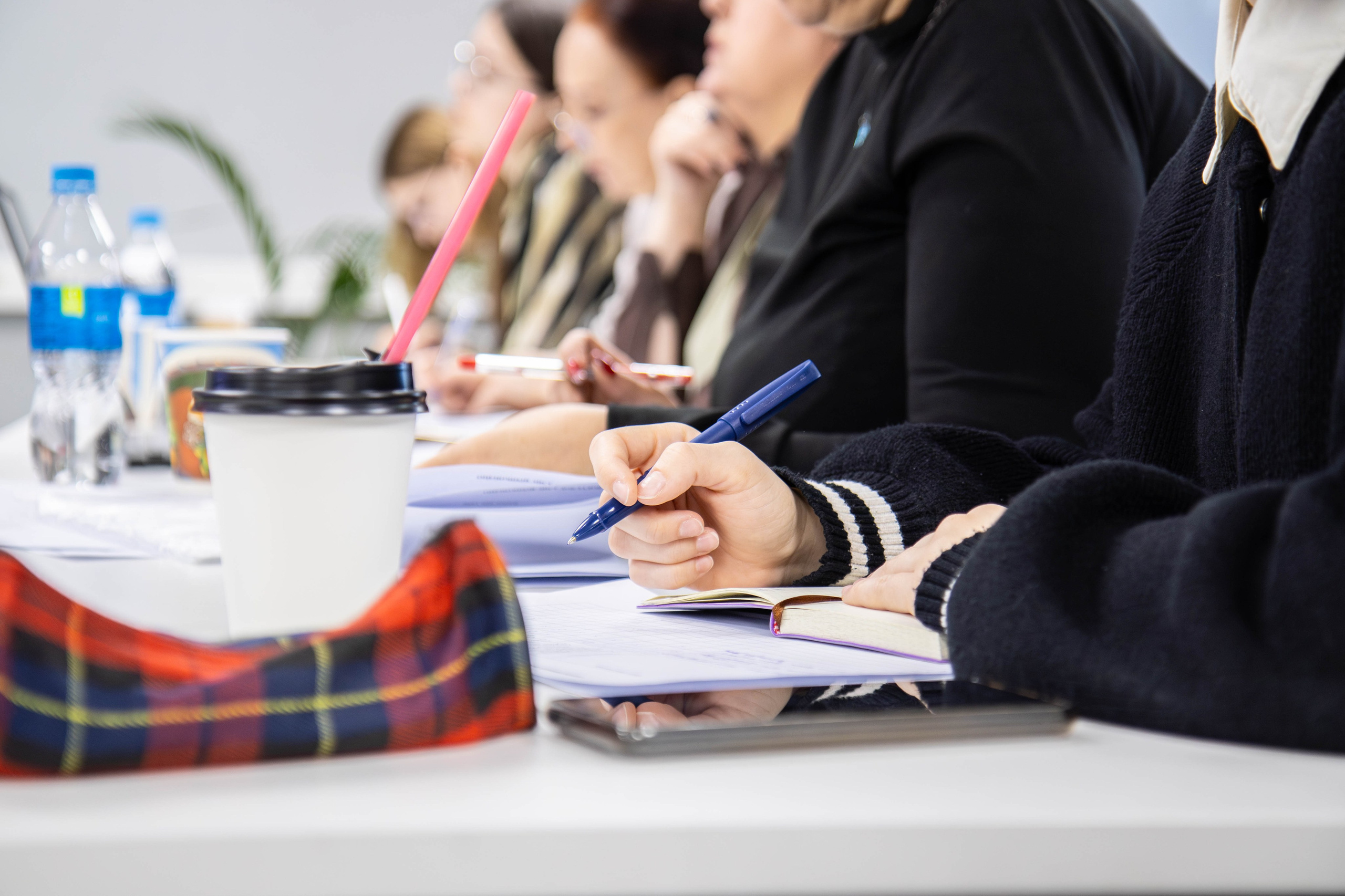 Межвузовская научная конференция. Репортажный фотограф во Владивостоке Анастасия Кострова